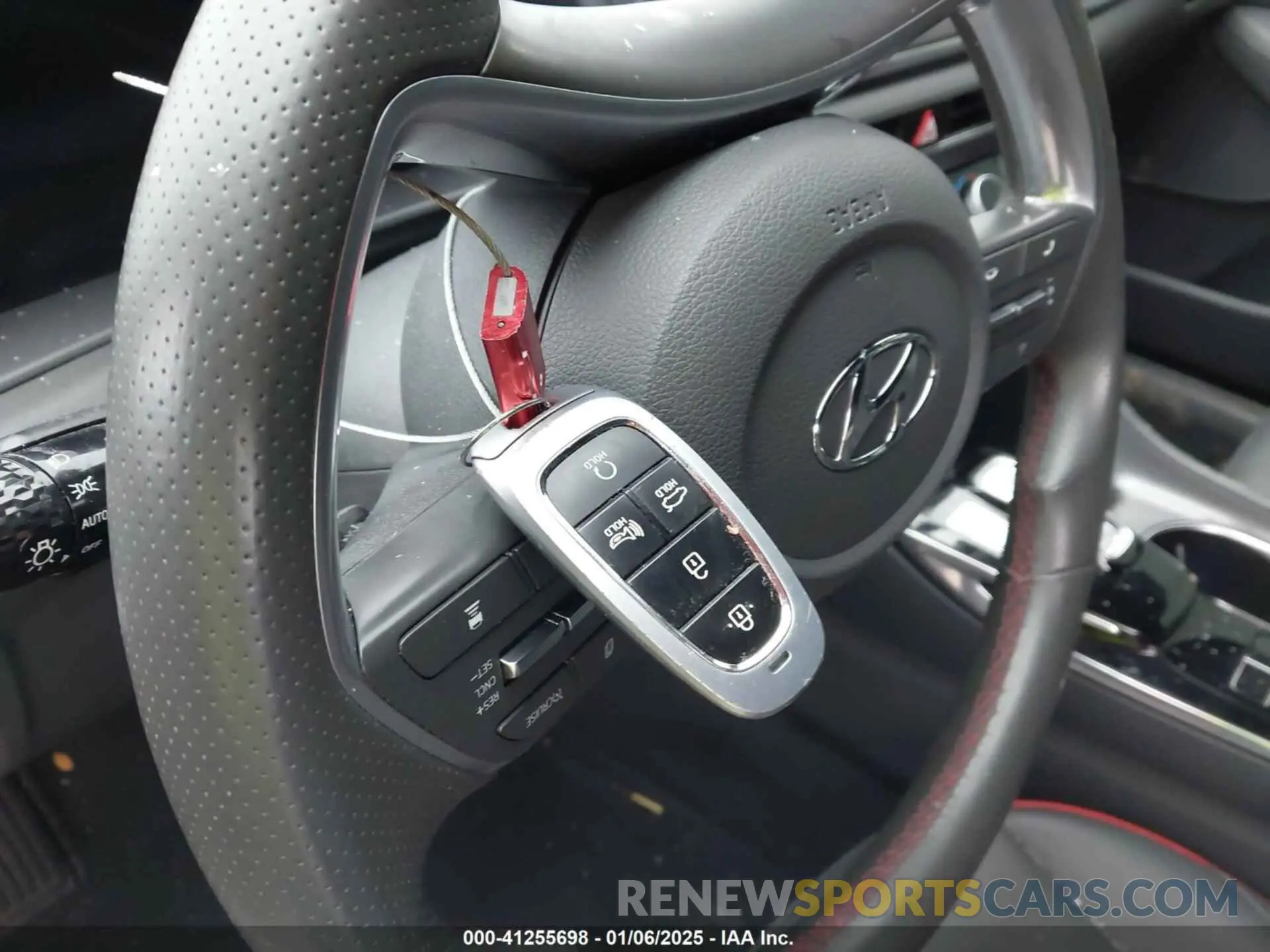 11 Photograph of a damaged car 5NPEJ4J20MH112672 HYUNDAI SONATA 2021