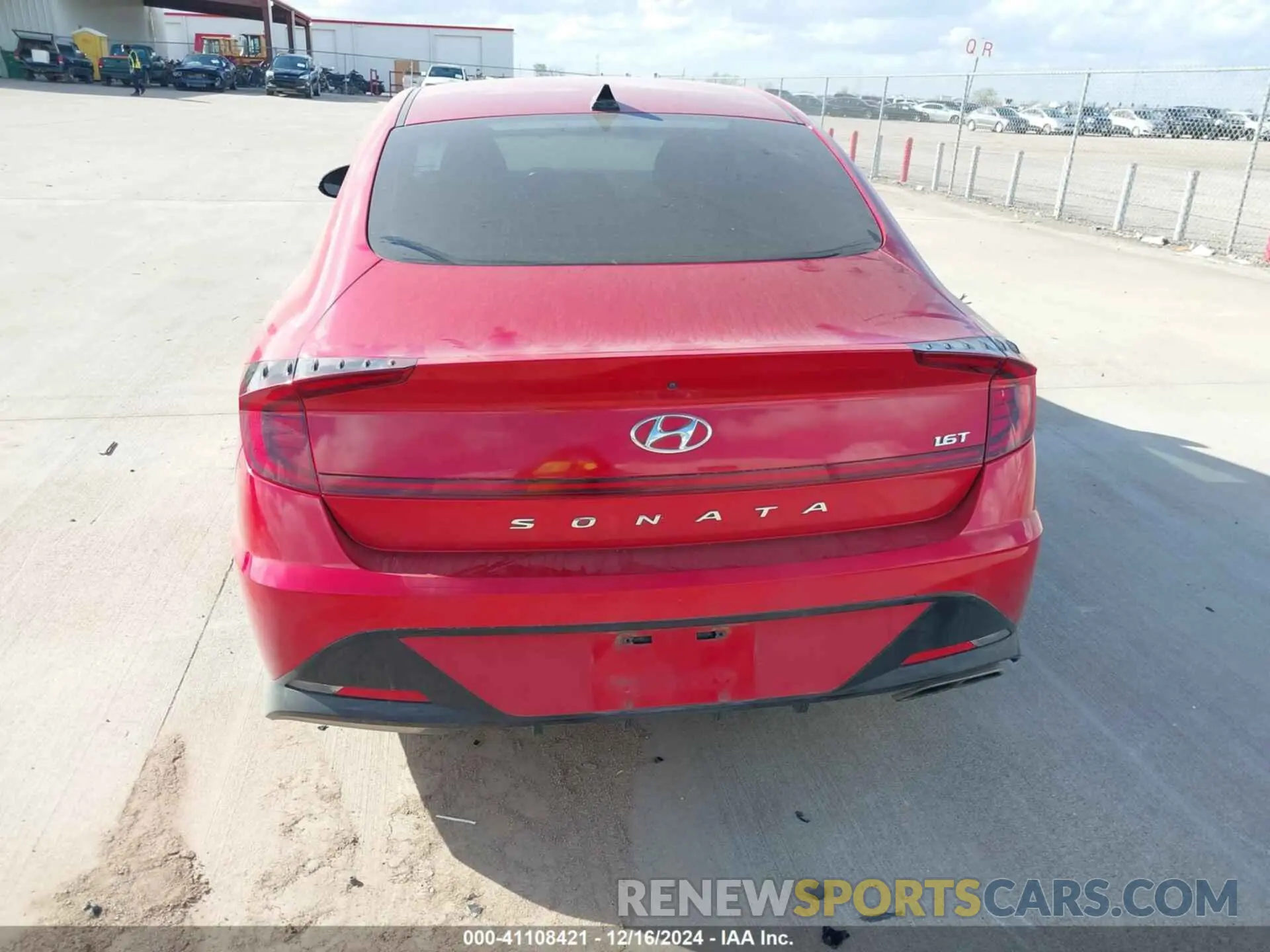 16 Photograph of a damaged car 5NPEJ4J22MH084308 HYUNDAI SONATA 2021