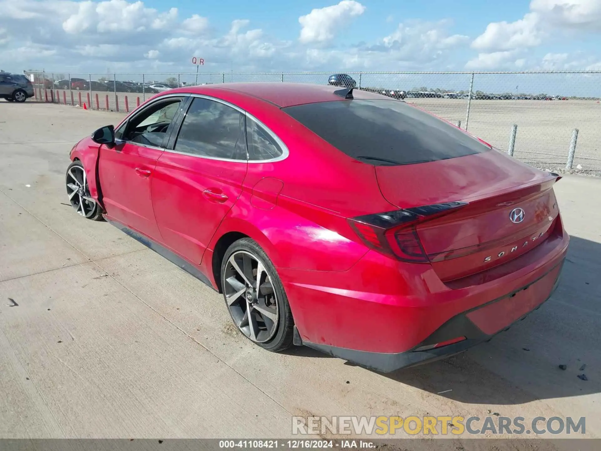 3 Photograph of a damaged car 5NPEJ4J22MH084308 HYUNDAI SONATA 2021