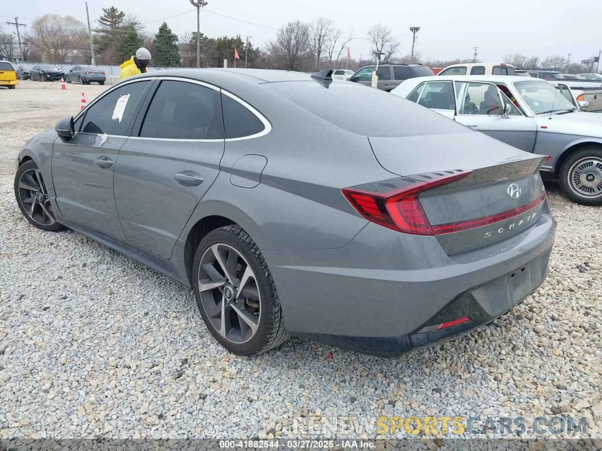 3 Photograph of a damaged car 5NPEJ4J22MH107960 HYUNDAI SONATA 2021