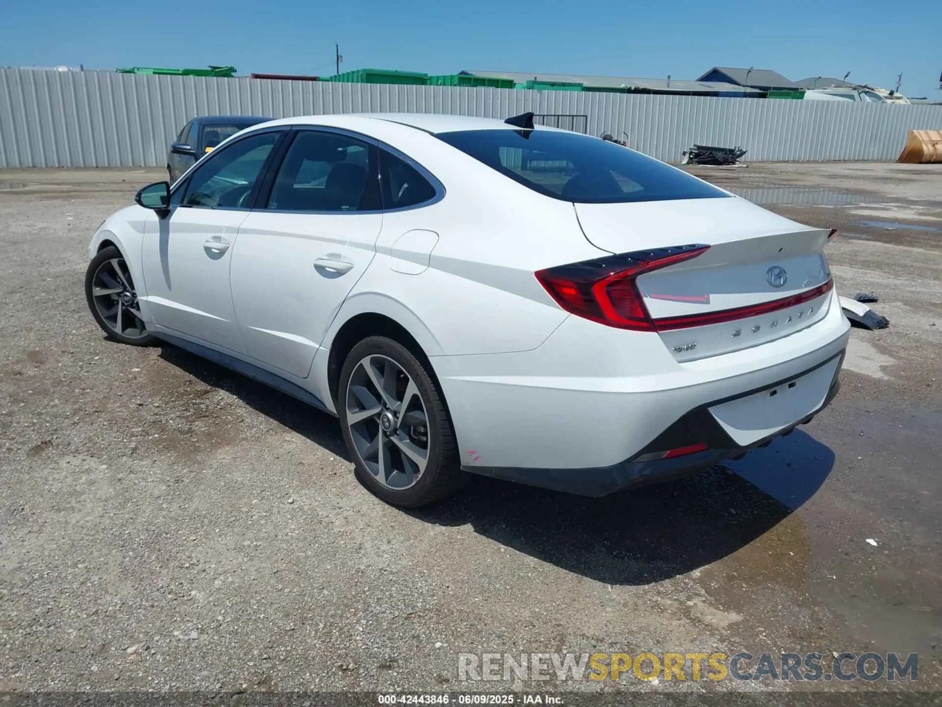 3 Photograph of a damaged car 5NPEJ4J23MH065041 HYUNDAI SONATA 2021