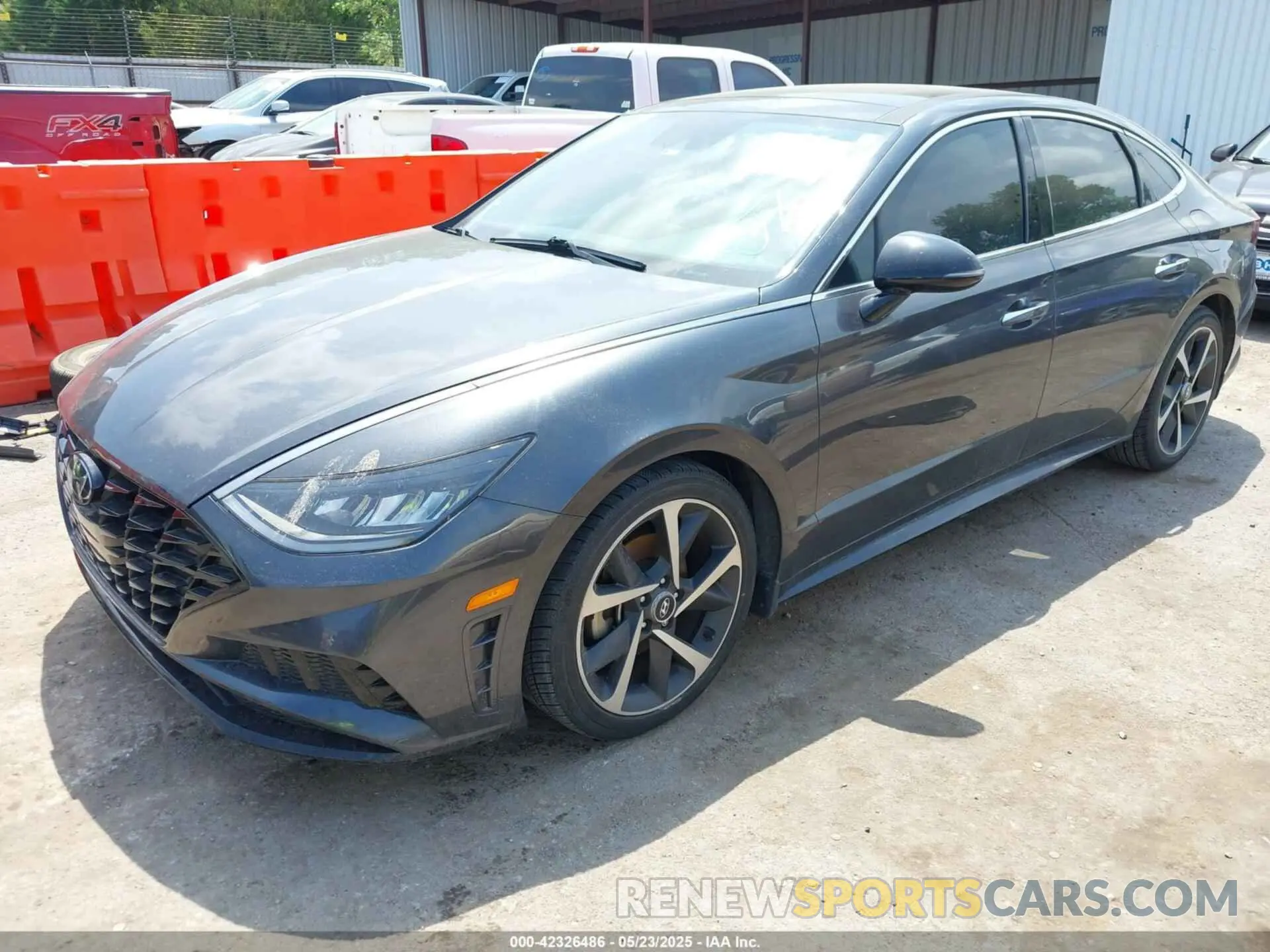 2 Photograph of a damaged car 5NPEJ4J23MH085726 HYUNDAI SONATA 2021