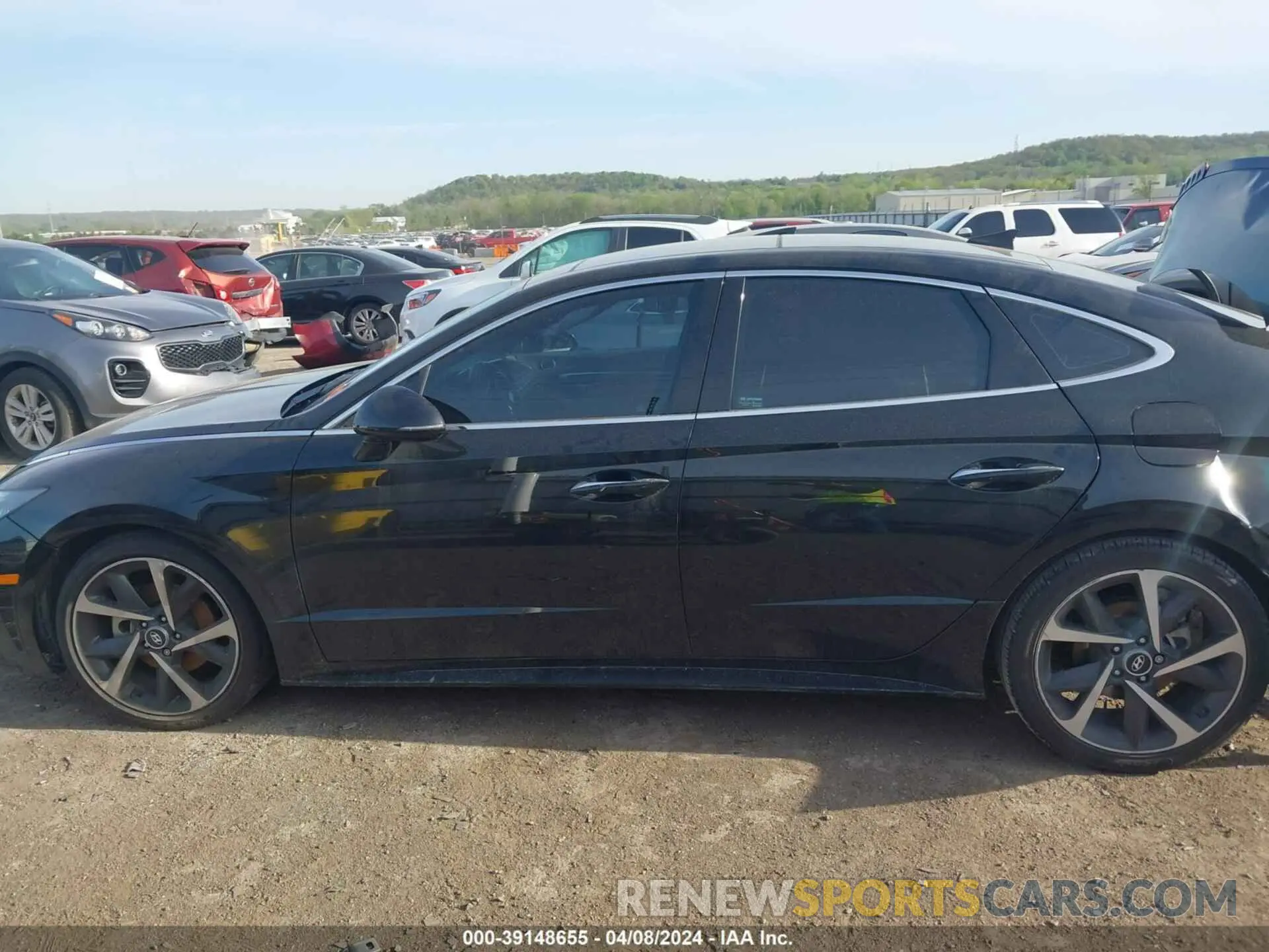 13 Photograph of a damaged car 5NPEJ4J23MH107059 HYUNDAI SONATA 2021