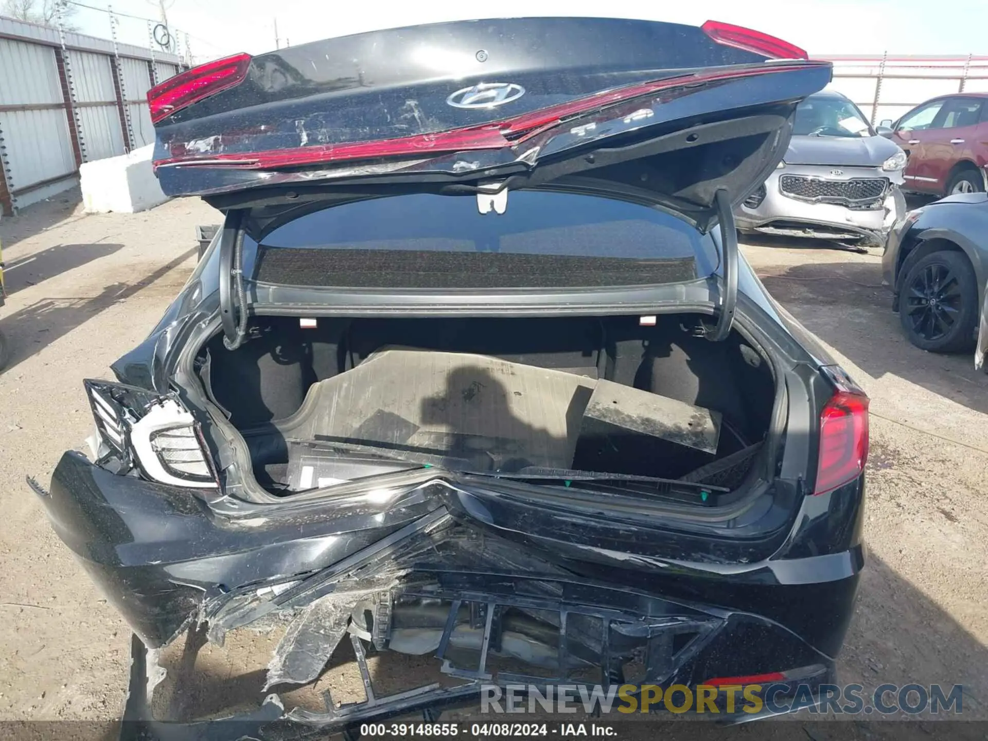 15 Photograph of a damaged car 5NPEJ4J23MH107059 HYUNDAI SONATA 2021