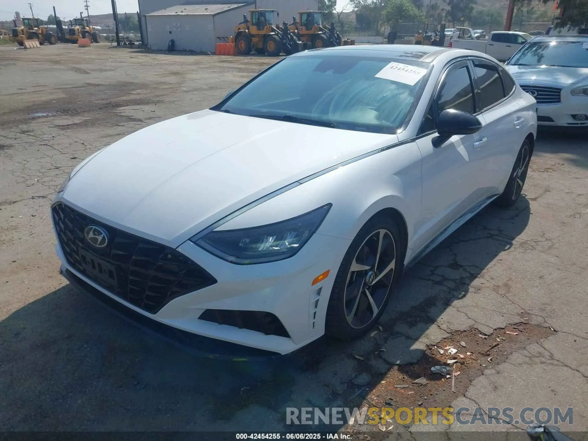 2 Photograph of a damaged car 5NPEJ4J23MH132365 HYUNDAI SONATA 2021