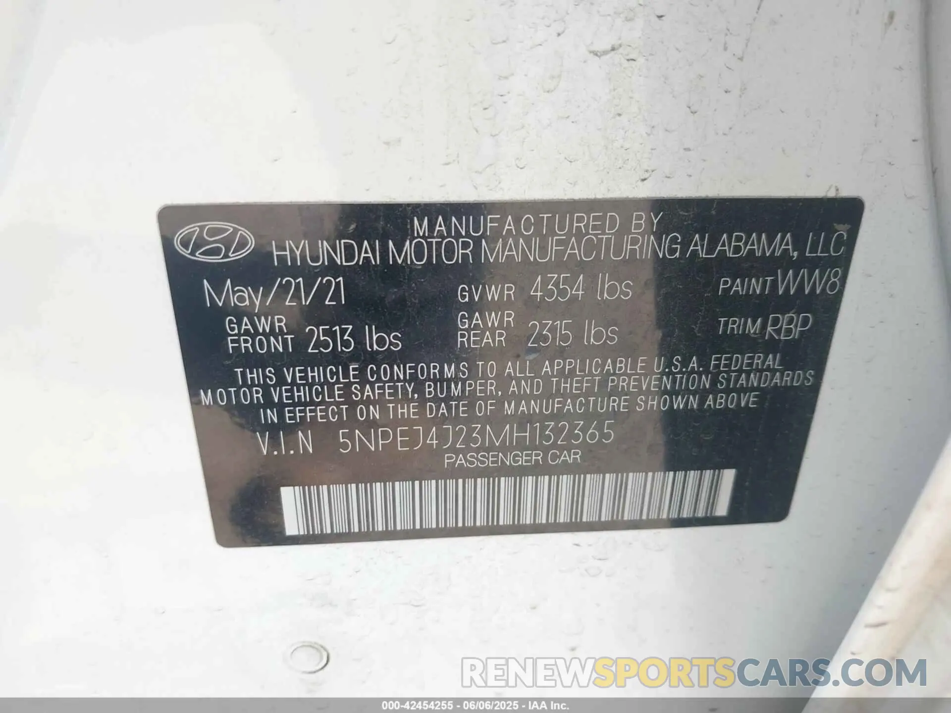 9 Photograph of a damaged car 5NPEJ4J23MH132365 HYUNDAI SONATA 2021