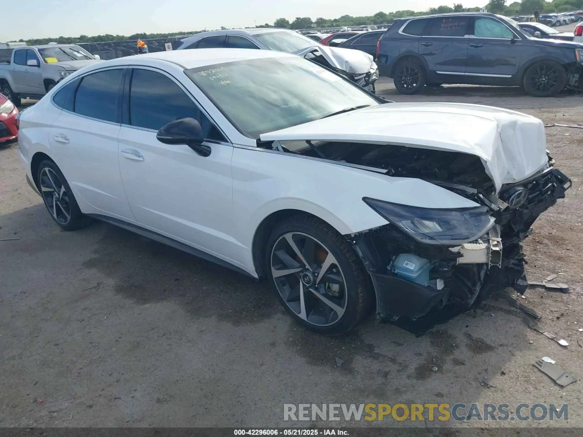 1 Photograph of a damaged car 5NPEJ4J24MH097531 HYUNDAI SONATA 2021