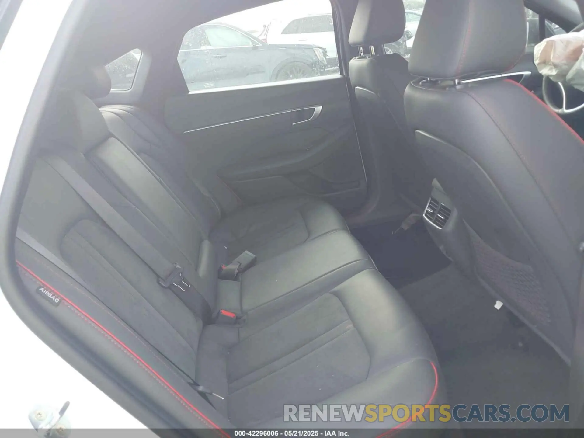 8 Photograph of a damaged car 5NPEJ4J24MH097531 HYUNDAI SONATA 2021
