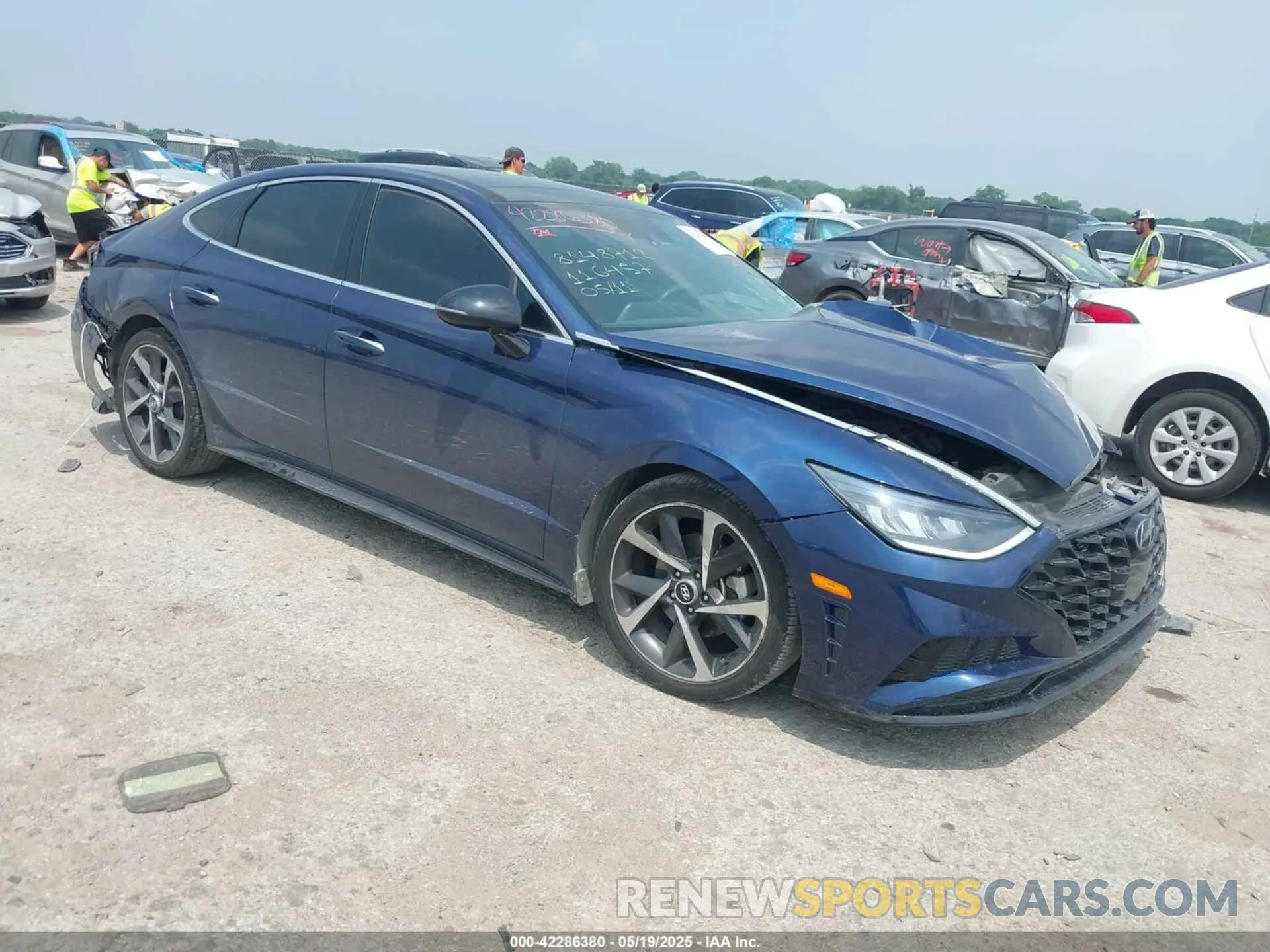 1 Photograph of a damaged car 5NPEJ4J25MH116457 HYUNDAI SONATA 2021