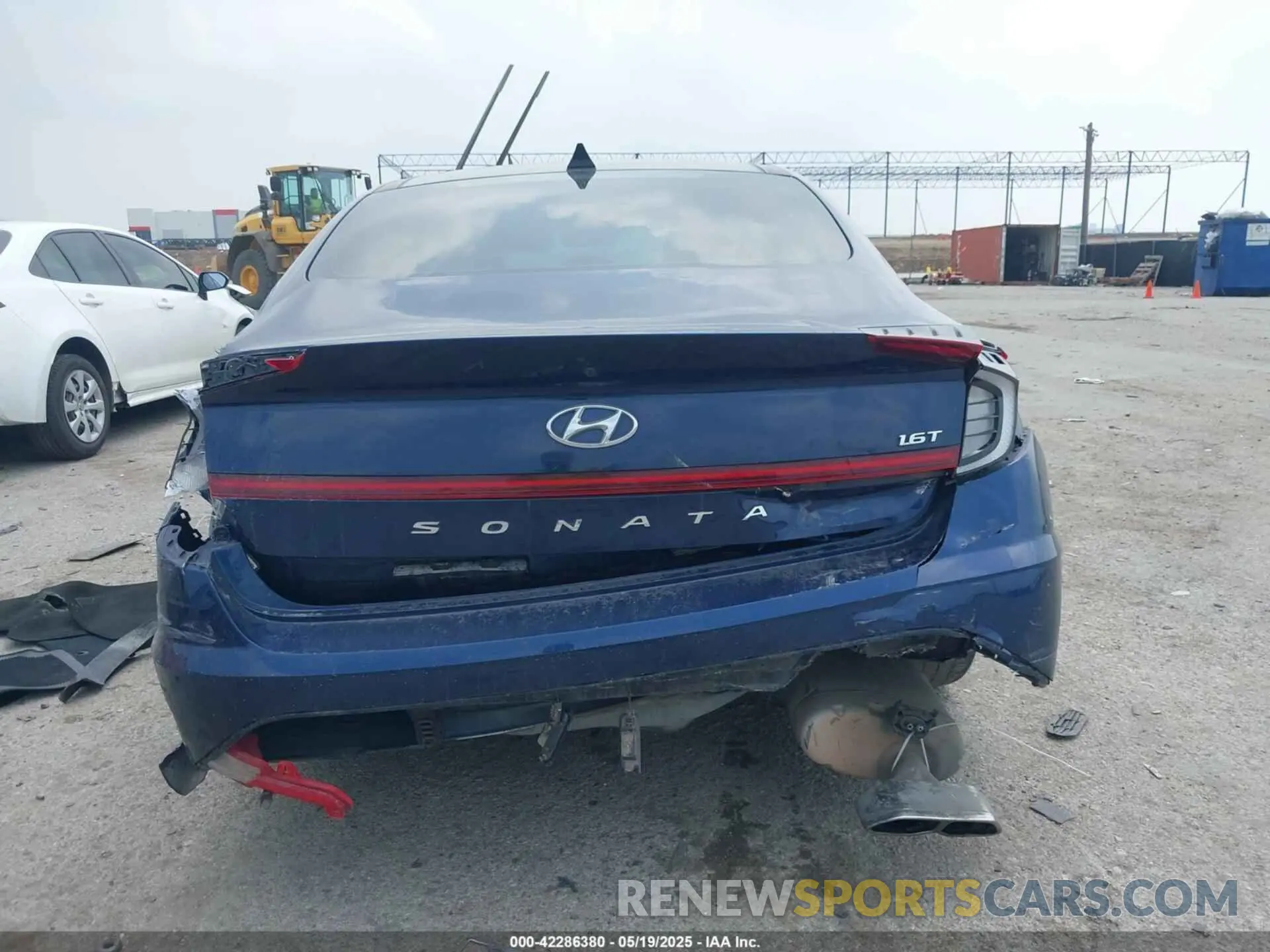 16 Photograph of a damaged car 5NPEJ4J25MH116457 HYUNDAI SONATA 2021