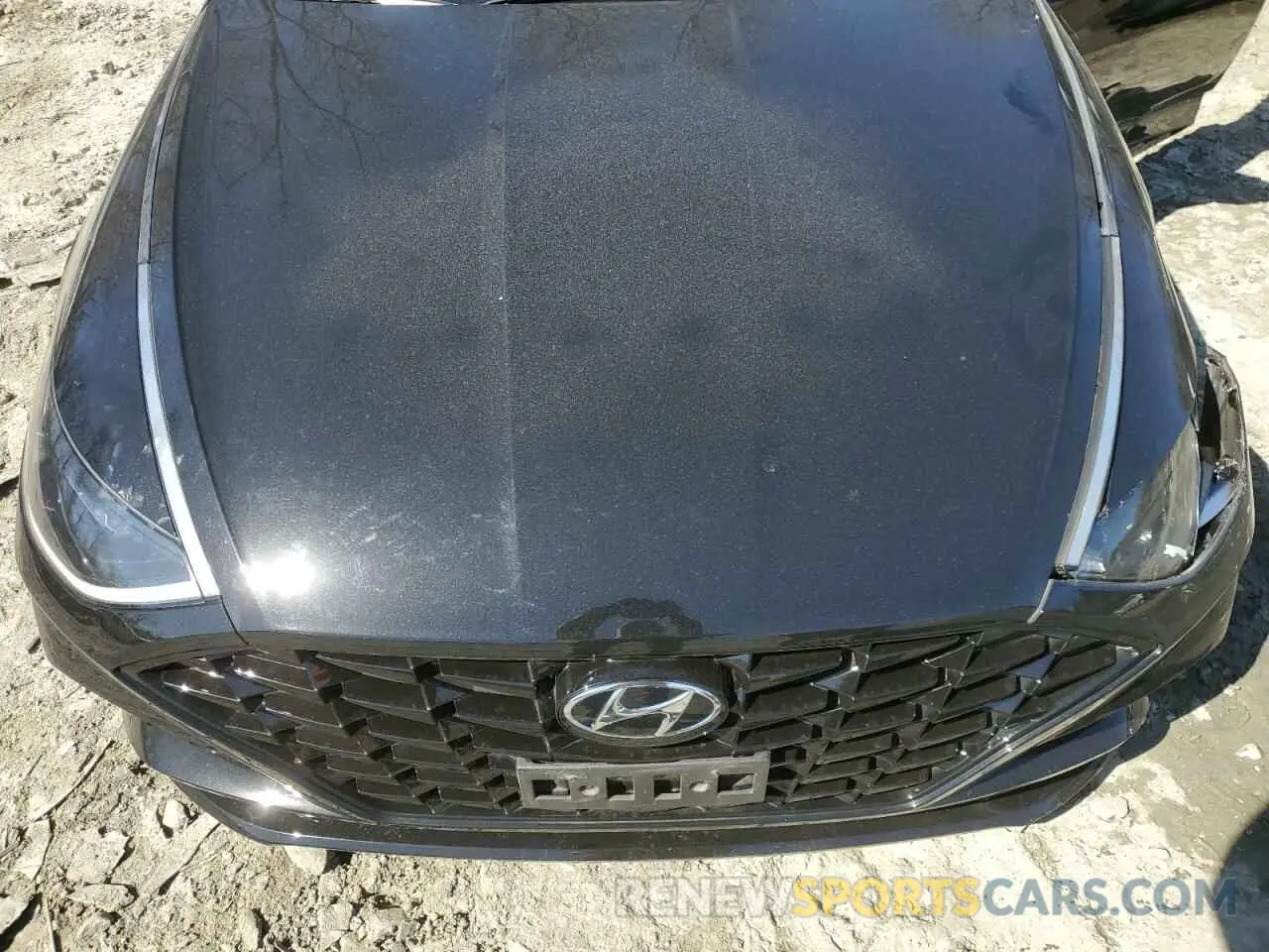 12 Photograph of a damaged car 5NPEJ4J25MH132299 HYUNDAI SONATA 2021