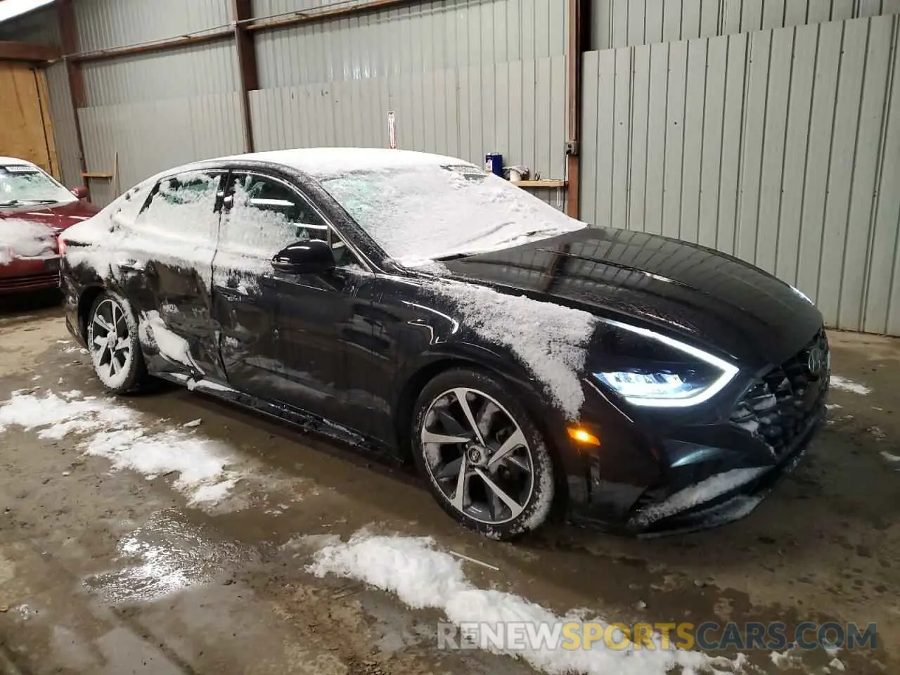 4 Photograph of a damaged car 5NPEJ4J26MH062604 HYUNDAI SONATA 2021