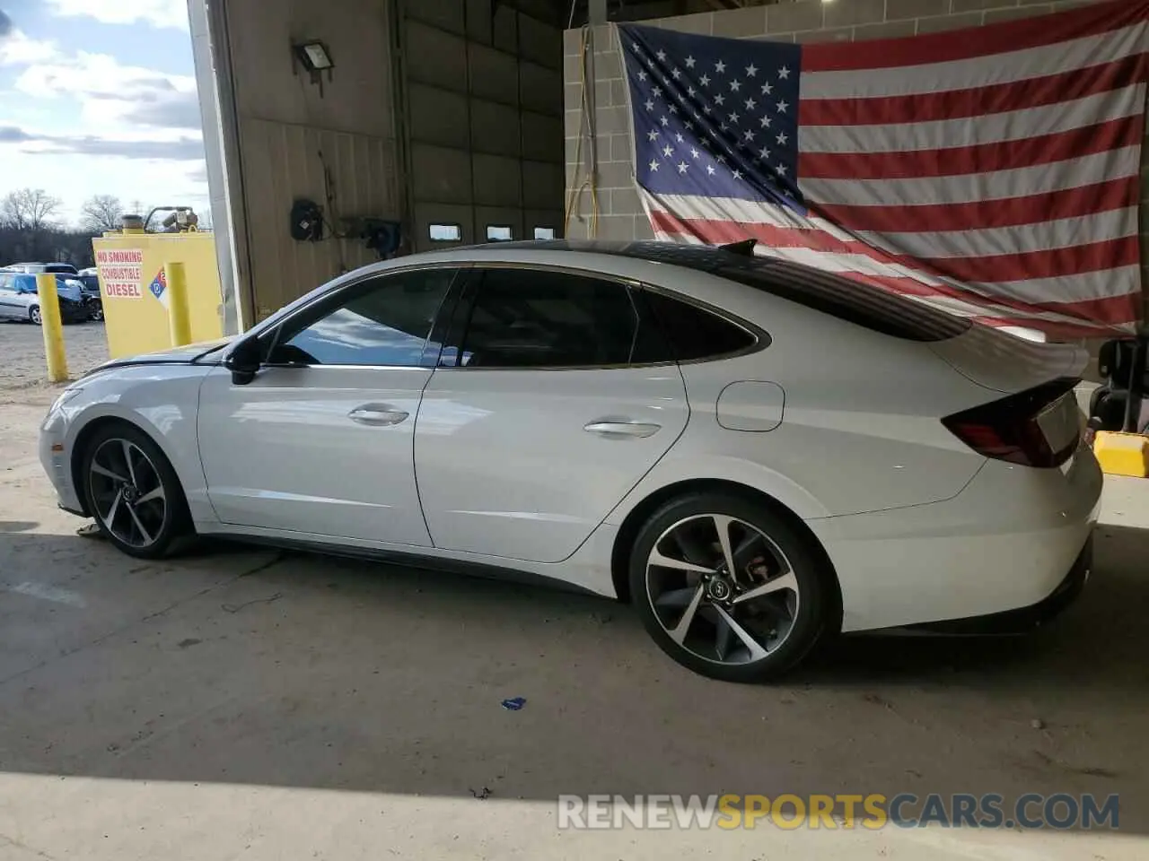 2 Photograph of a damaged car 5NPEJ4J29MH073659 HYUNDAI SONATA 2021