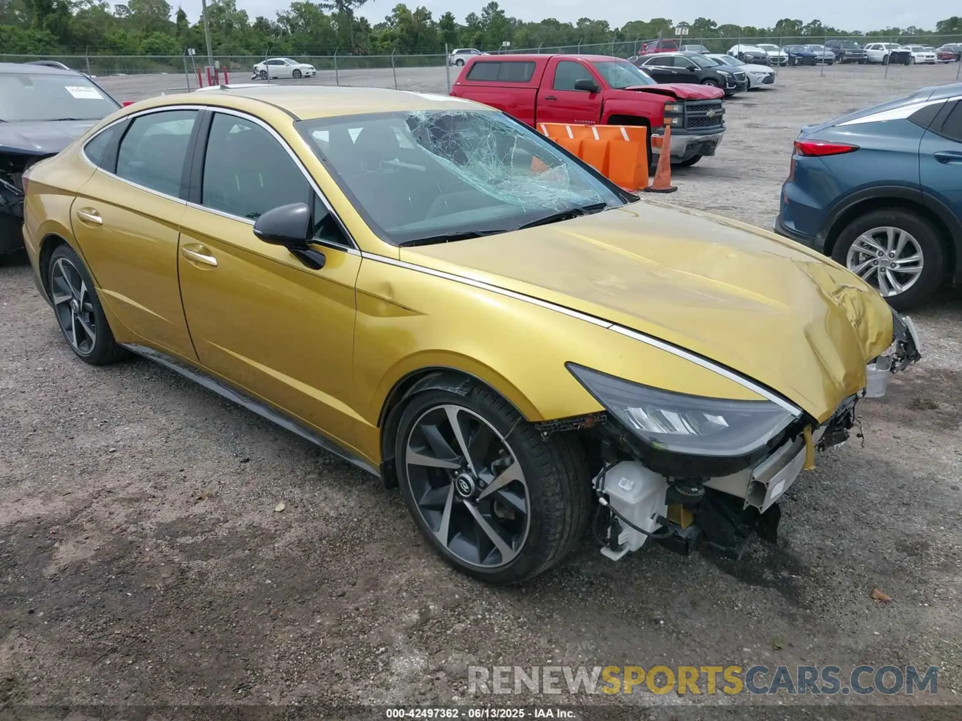 1 Photograph of a damaged car 5NPEJ4J2XMH066378 HYUNDAI SONATA 2021