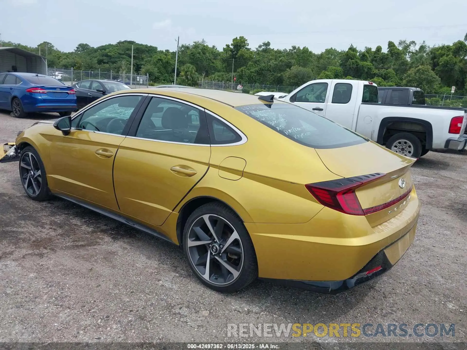 3 Photograph of a damaged car 5NPEJ4J2XMH066378 HYUNDAI SONATA 2021