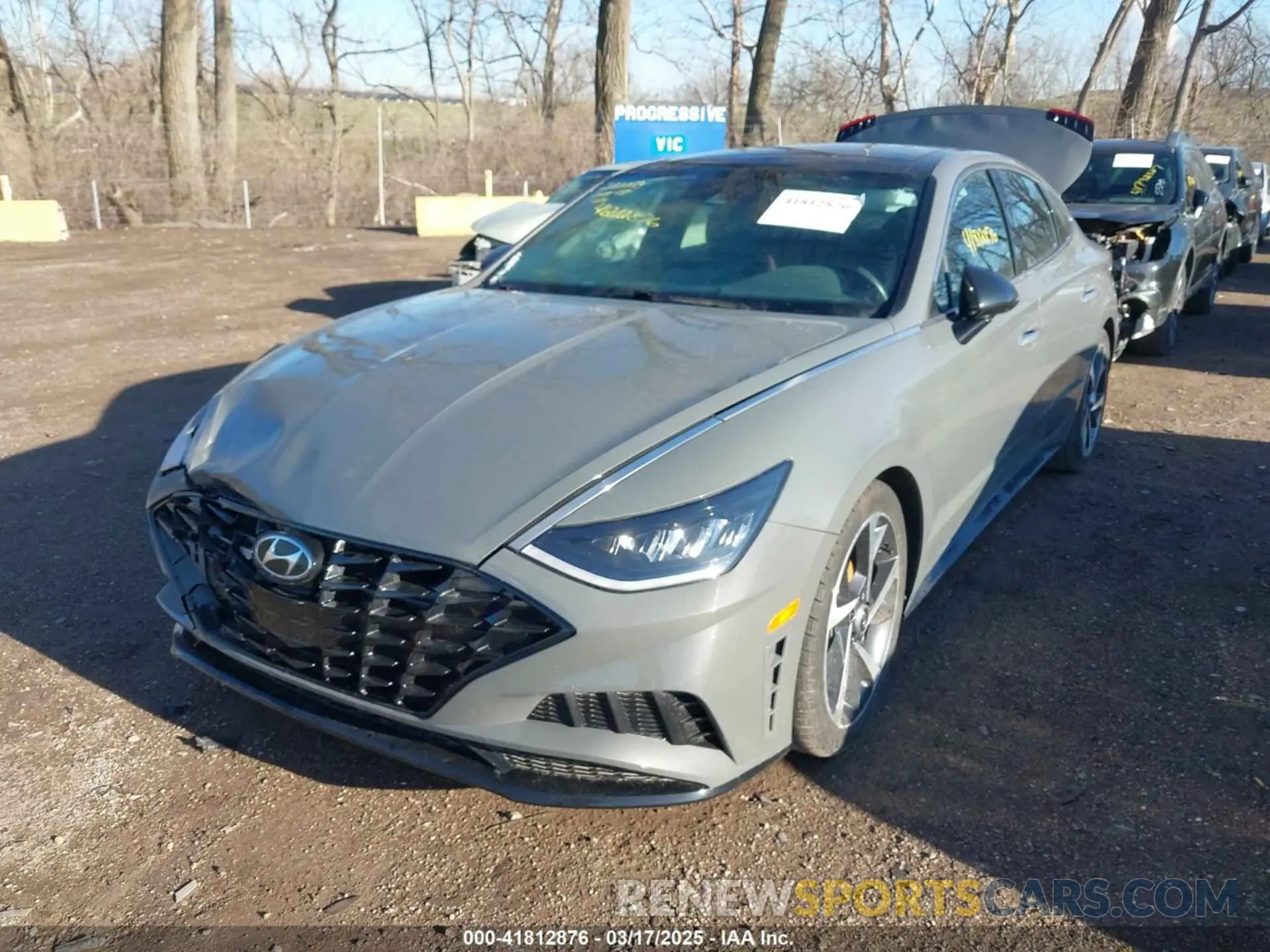 2 Photograph of a damaged car 5NPEJ4J2XMH069667 HYUNDAI SONATA 2021