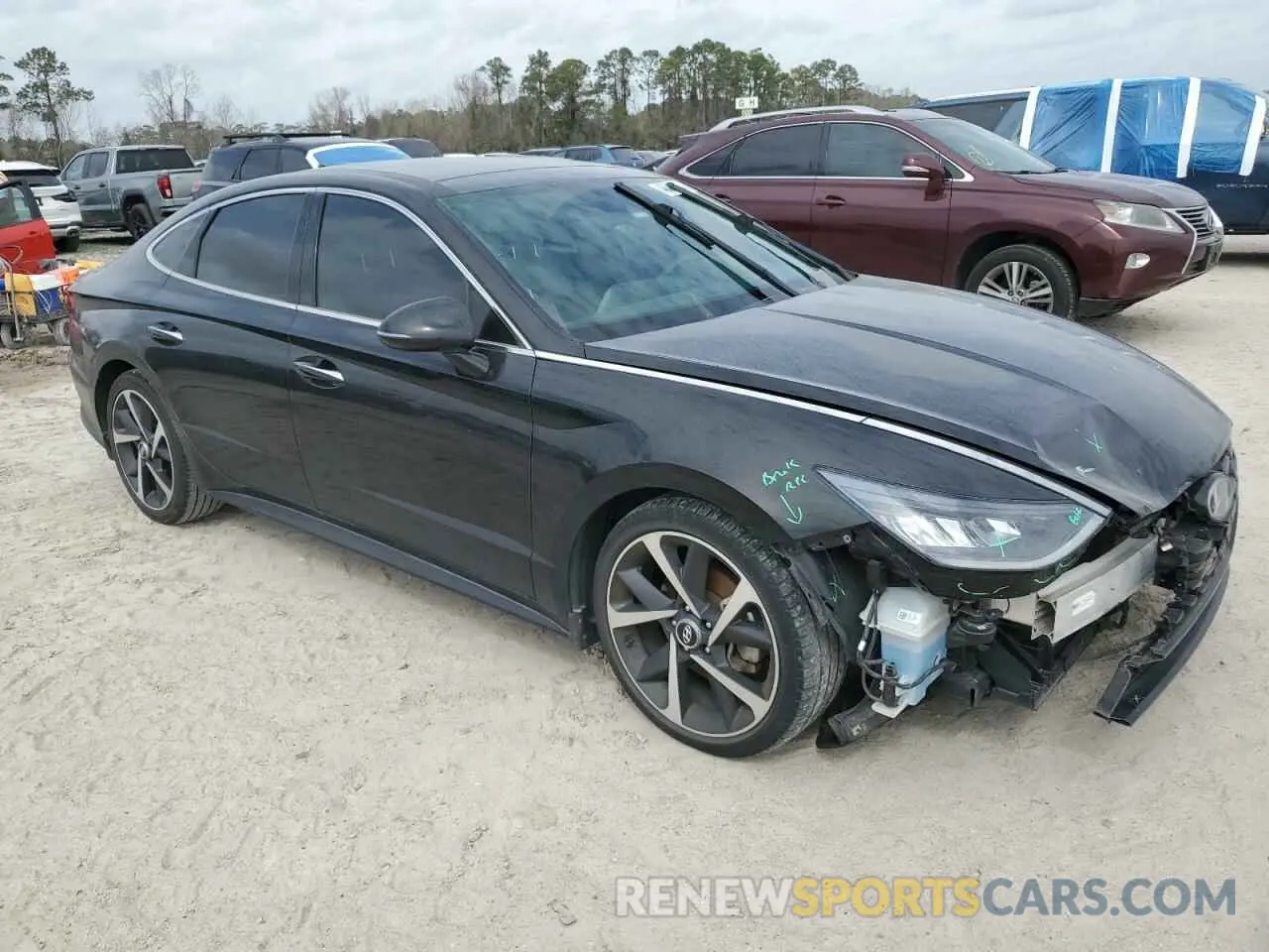4 Photograph of a damaged car 5NPEJ4J2XMH106927 HYUNDAI SONATA 2021