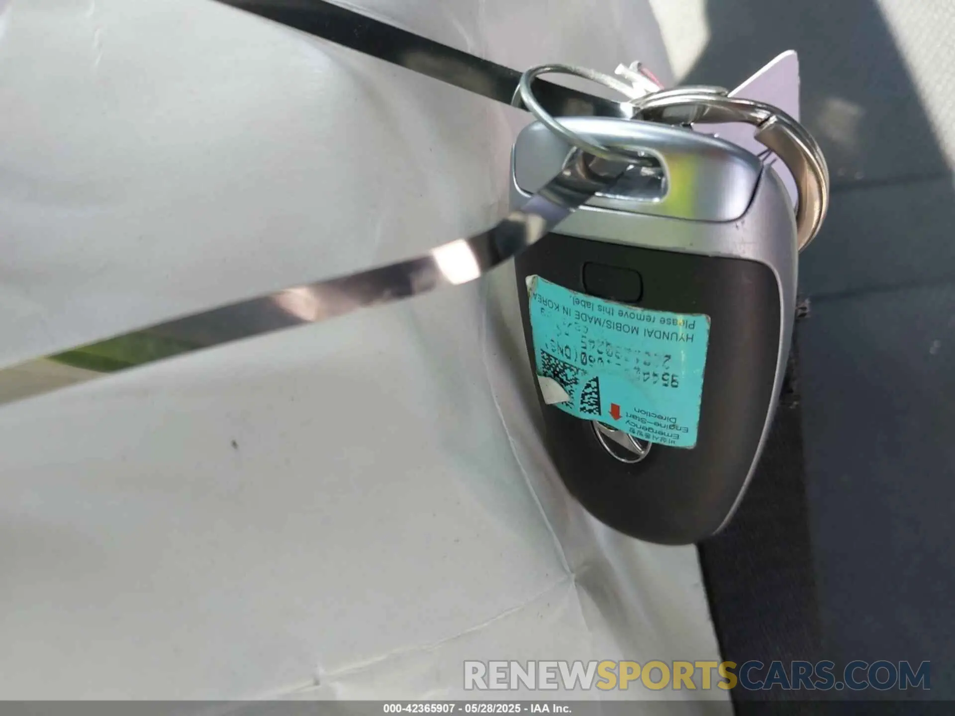 11 Photograph of a damaged car 5NPEJ4J2XMH132833 HYUNDAI SONATA 2021