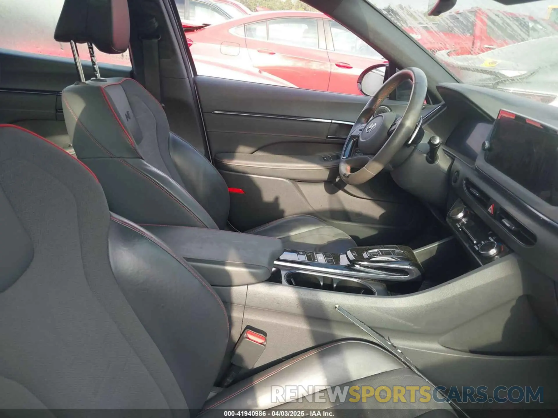 5 Photograph of a damaged car 5NPEK4JC0MH130787 HYUNDAI SONATA 2021