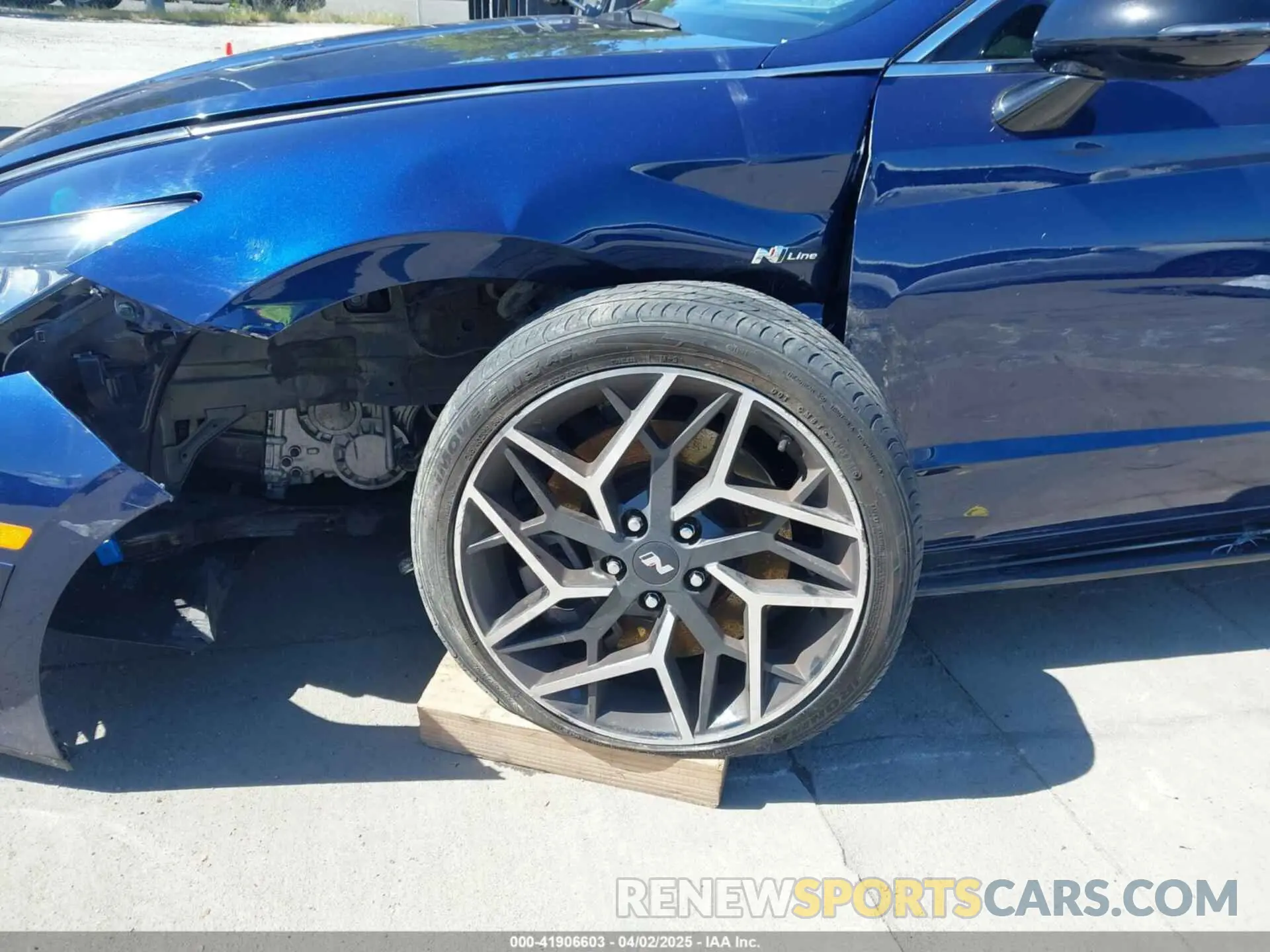 6 Photograph of a damaged car 5NPEK4JC2MH123646 HYUNDAI SONATA 2021