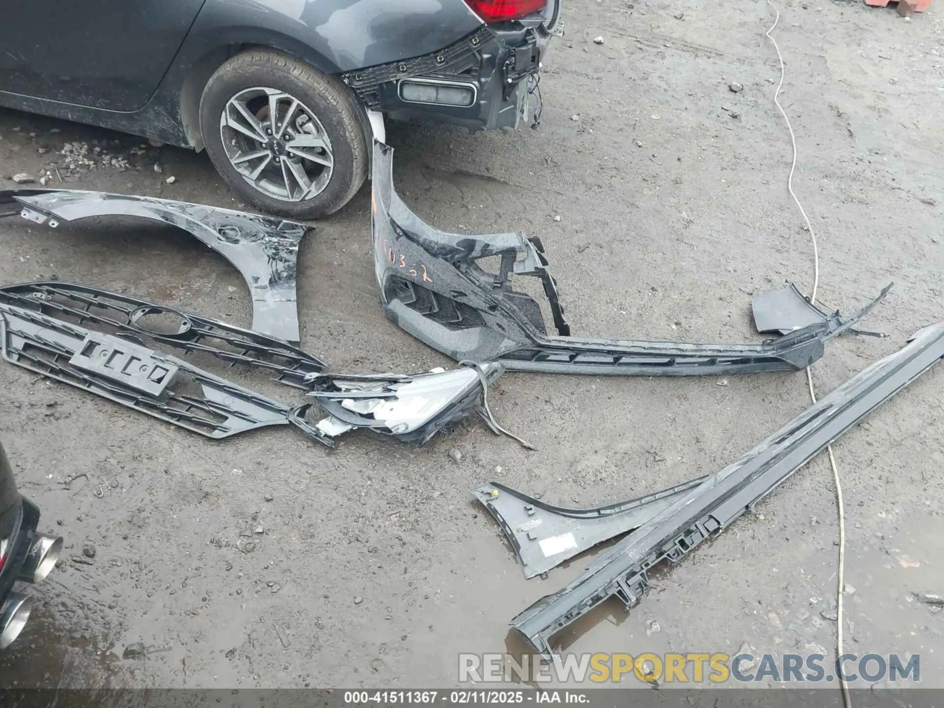12 Photograph of a damaged car 5NPEK4JC3MH132761 HYUNDAI SONATA 2021