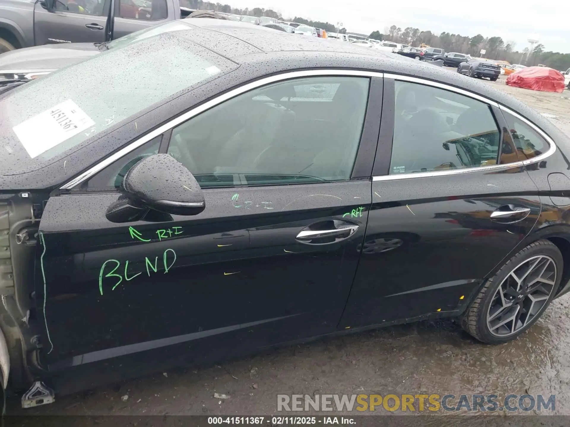 15 Photograph of a damaged car 5NPEK4JC3MH132761 HYUNDAI SONATA 2021