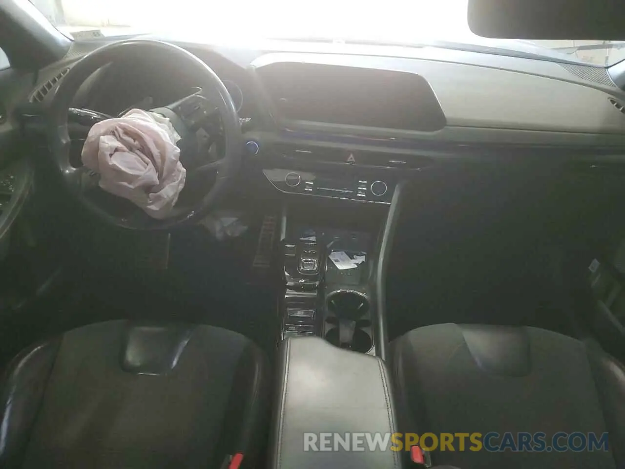 8 Photograph of a damaged car 5NPEK4JC7MH123254 HYUNDAI SONATA 2021