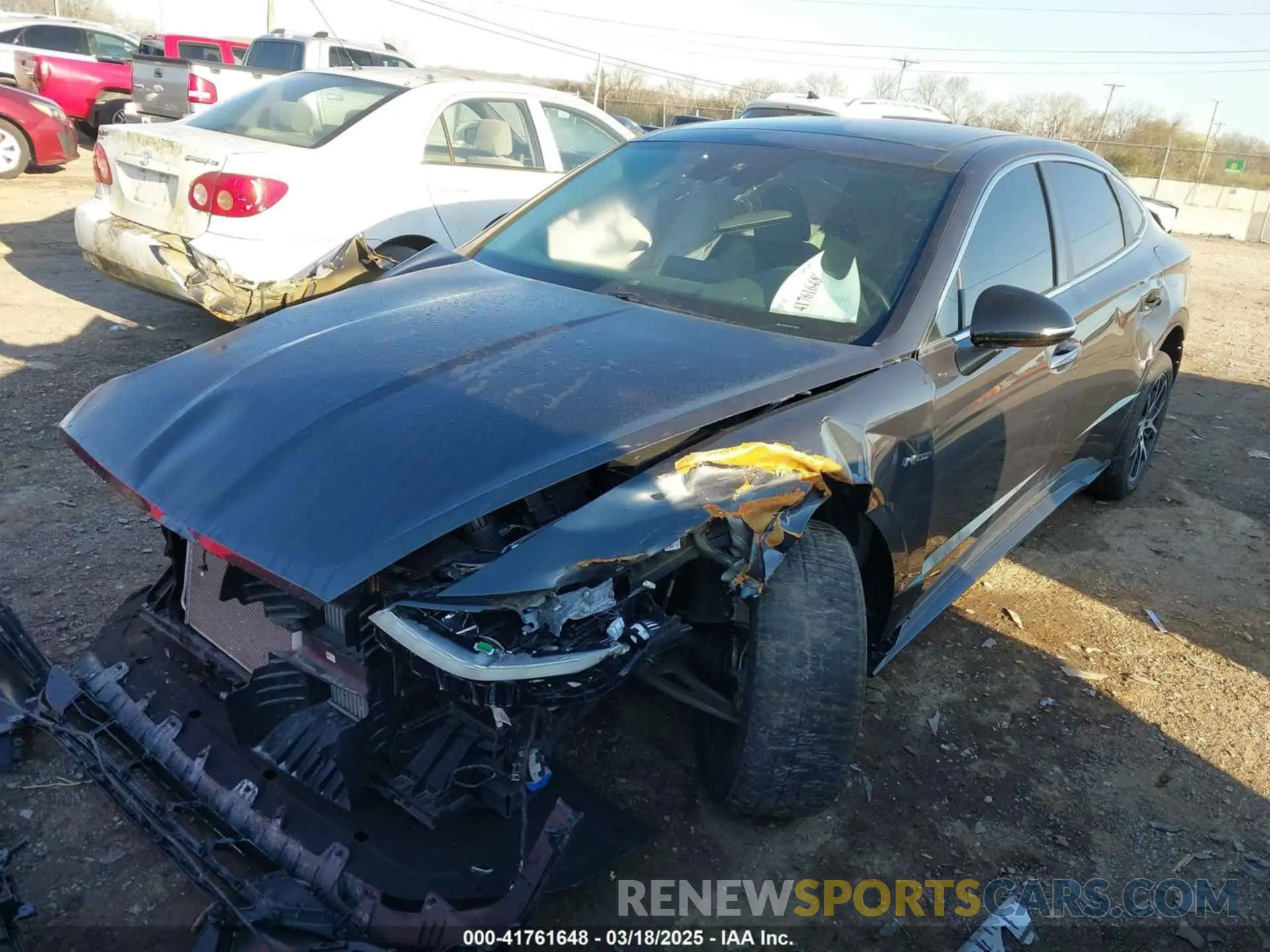2 Photograph of a damaged car 5NPEK4JC8MH130584 HYUNDAI SONATA 2021