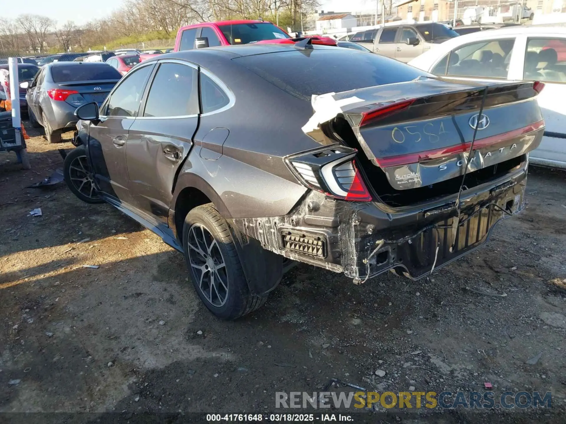 3 Photograph of a damaged car 5NPEK4JC8MH130584 HYUNDAI SONATA 2021