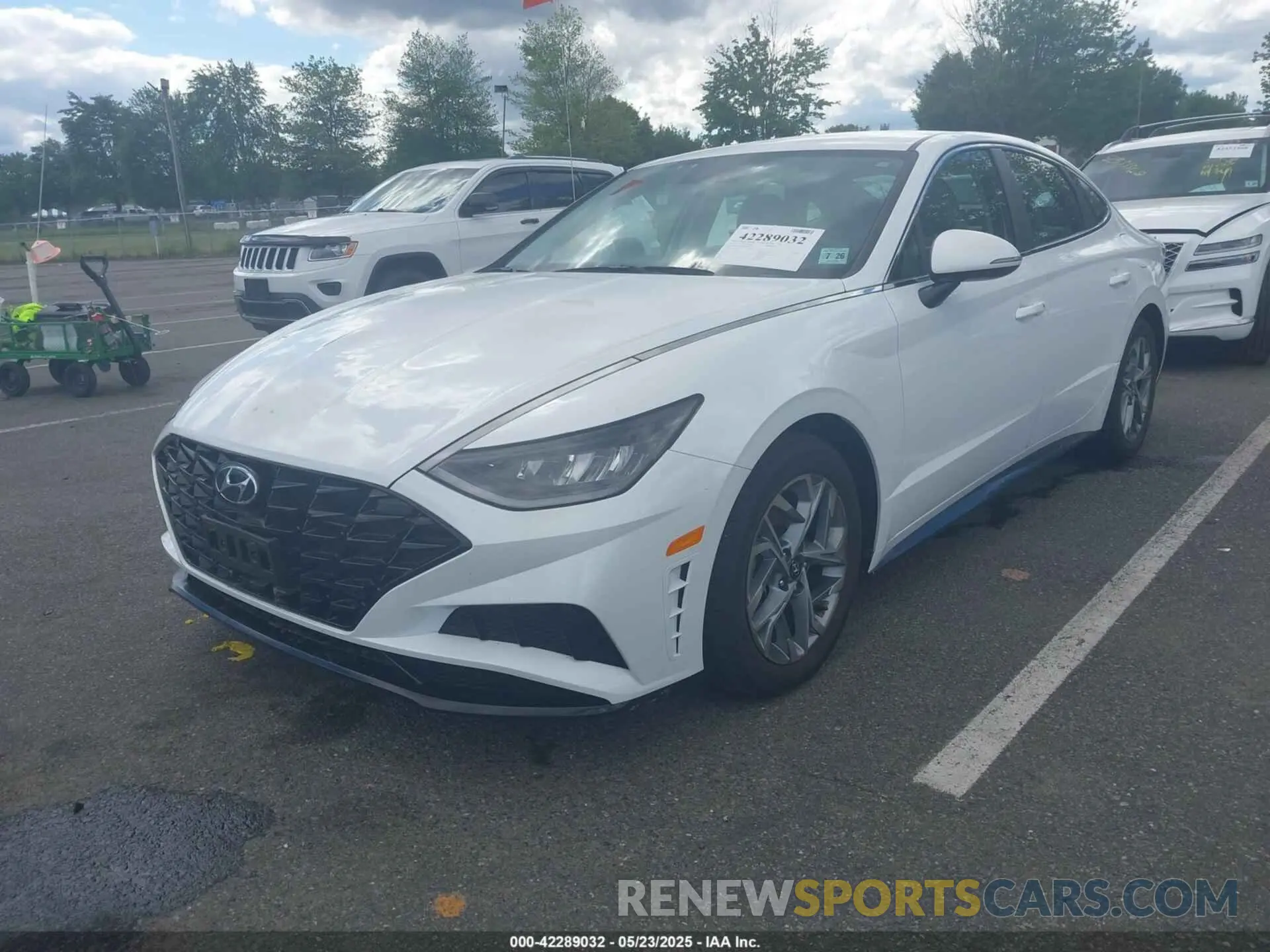 2 Photograph of a damaged car 5NPEL4JA0MH070795 HYUNDAI SONATA 2021