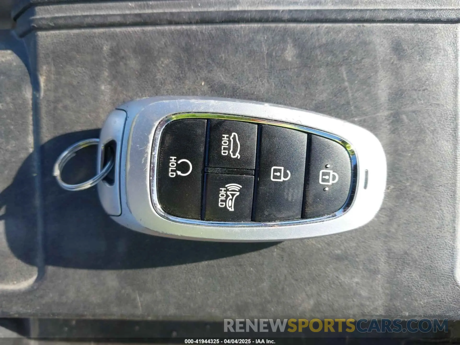 11 Photograph of a damaged car 5NPEL4JA0MH085023 HYUNDAI SONATA 2021