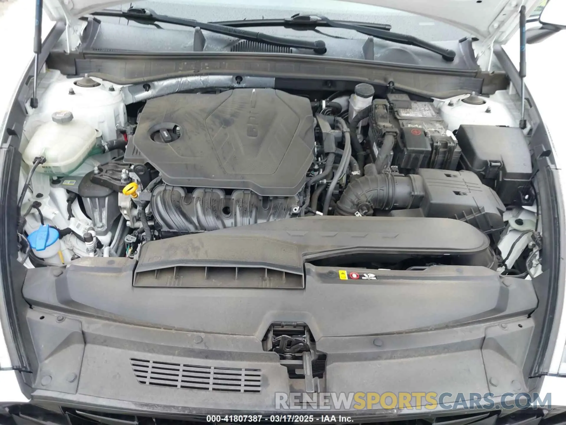 10 Photograph of a damaged car 5NPEL4JA1MH071406 HYUNDAI SONATA 2021