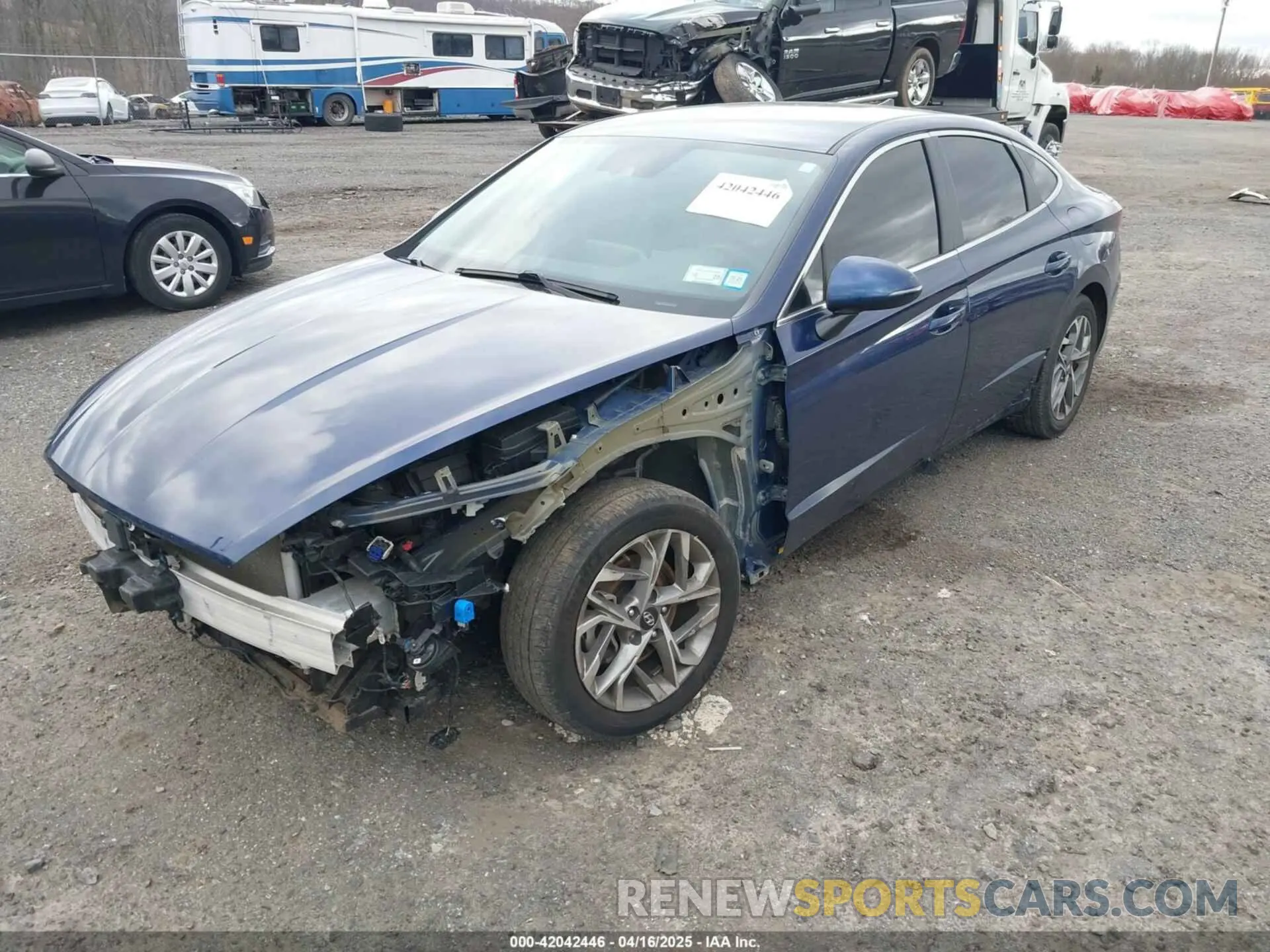 2 Photograph of a damaged car 5NPEL4JA2MH083953 HYUNDAI SONATA 2021