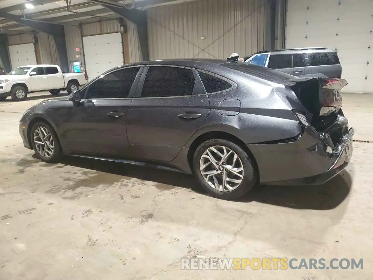 2 Photograph of a damaged car 5NPEL4JA3MH093794 HYUNDAI SONATA 2021