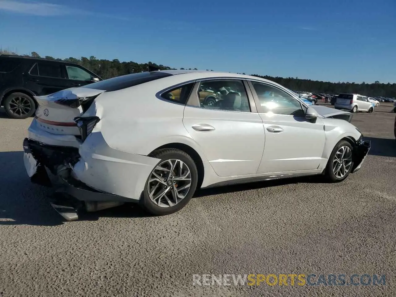 3 Photograph of a damaged car 5NPEL4JA4MH104043 HYUNDAI SONATA 2021