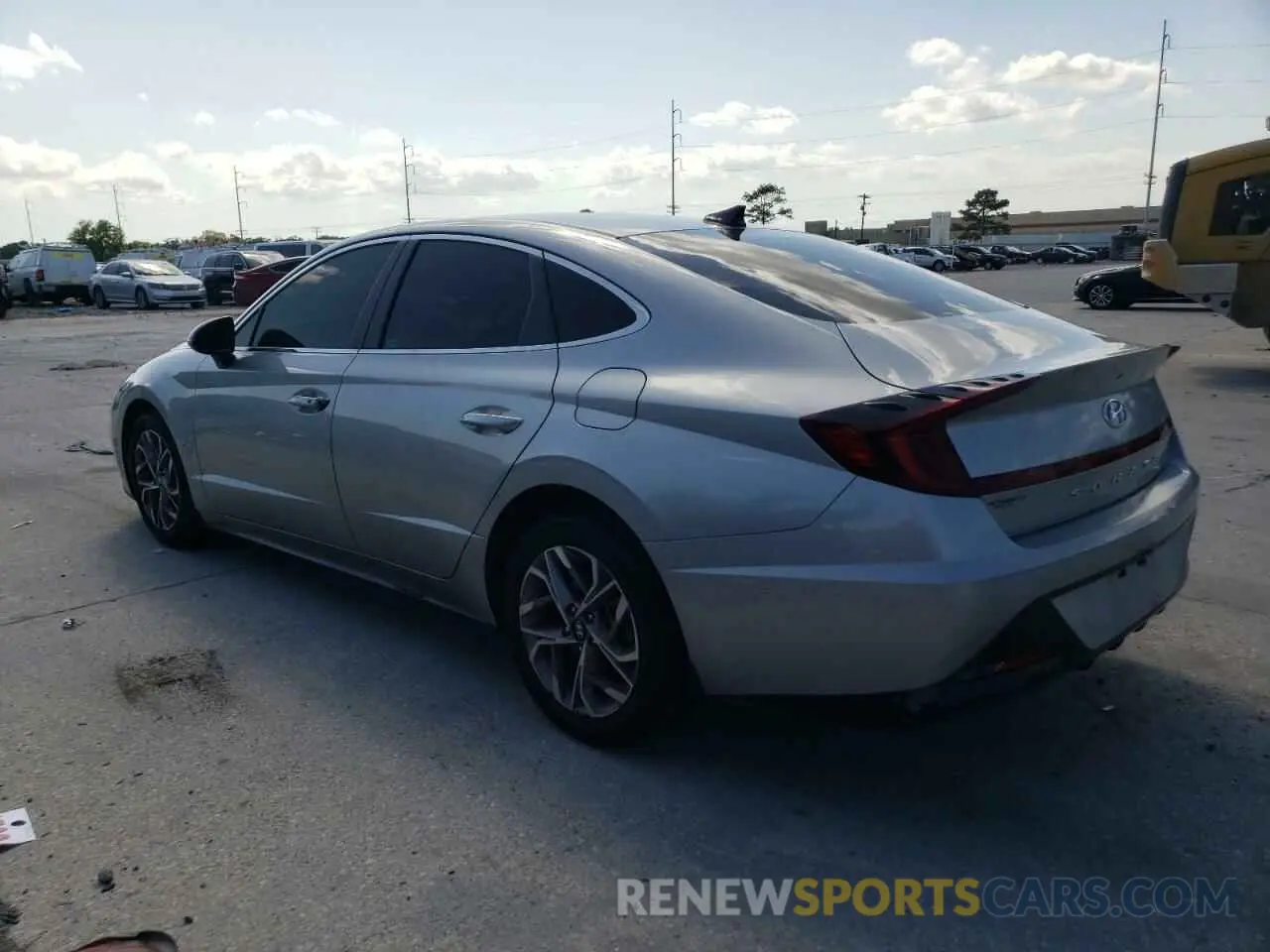 2 Photograph of a damaged car 5NPEL4JA5MH094803 HYUNDAI SONATA 2021