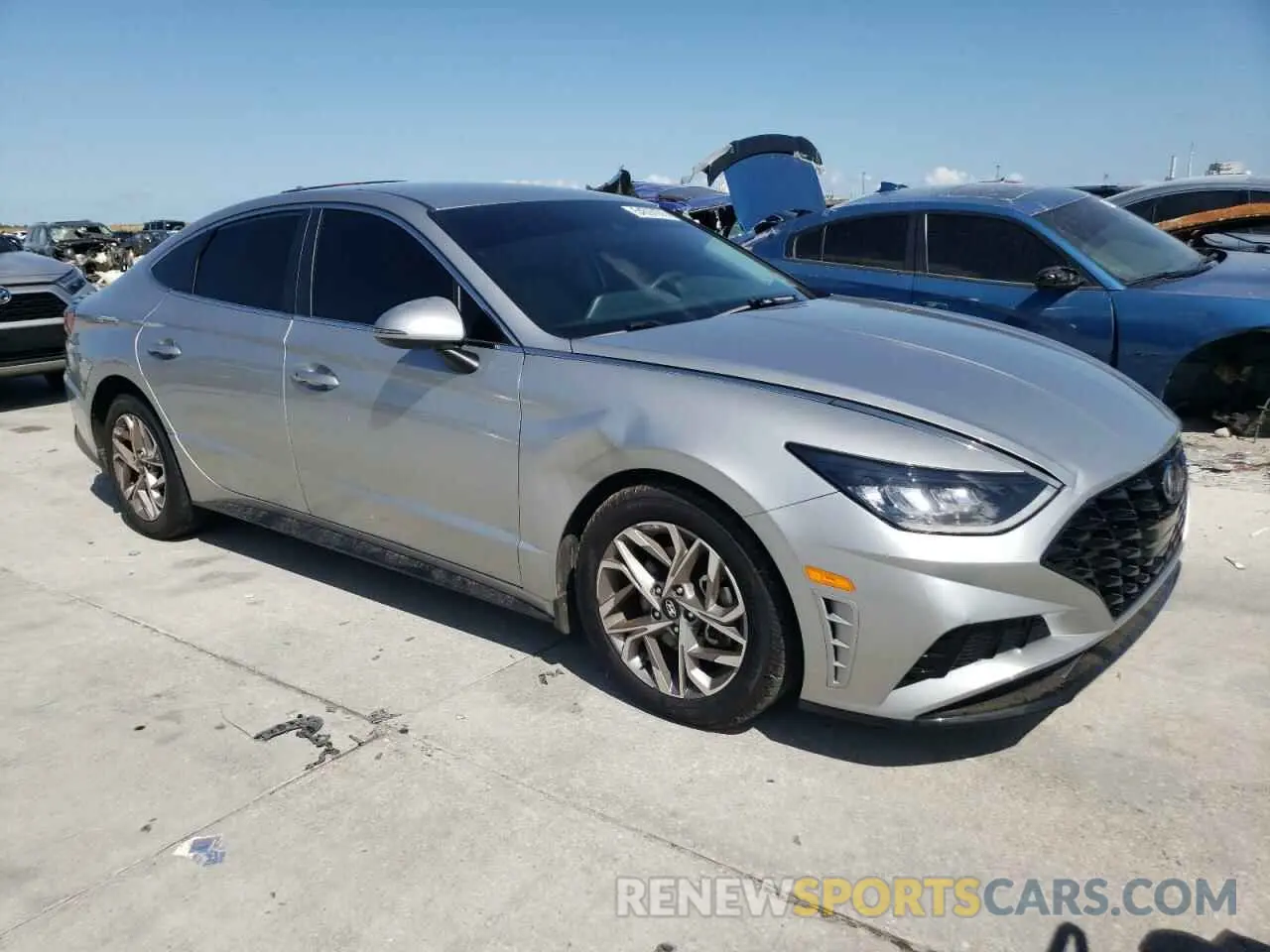 4 Photograph of a damaged car 5NPEL4JA5MH094803 HYUNDAI SONATA 2021