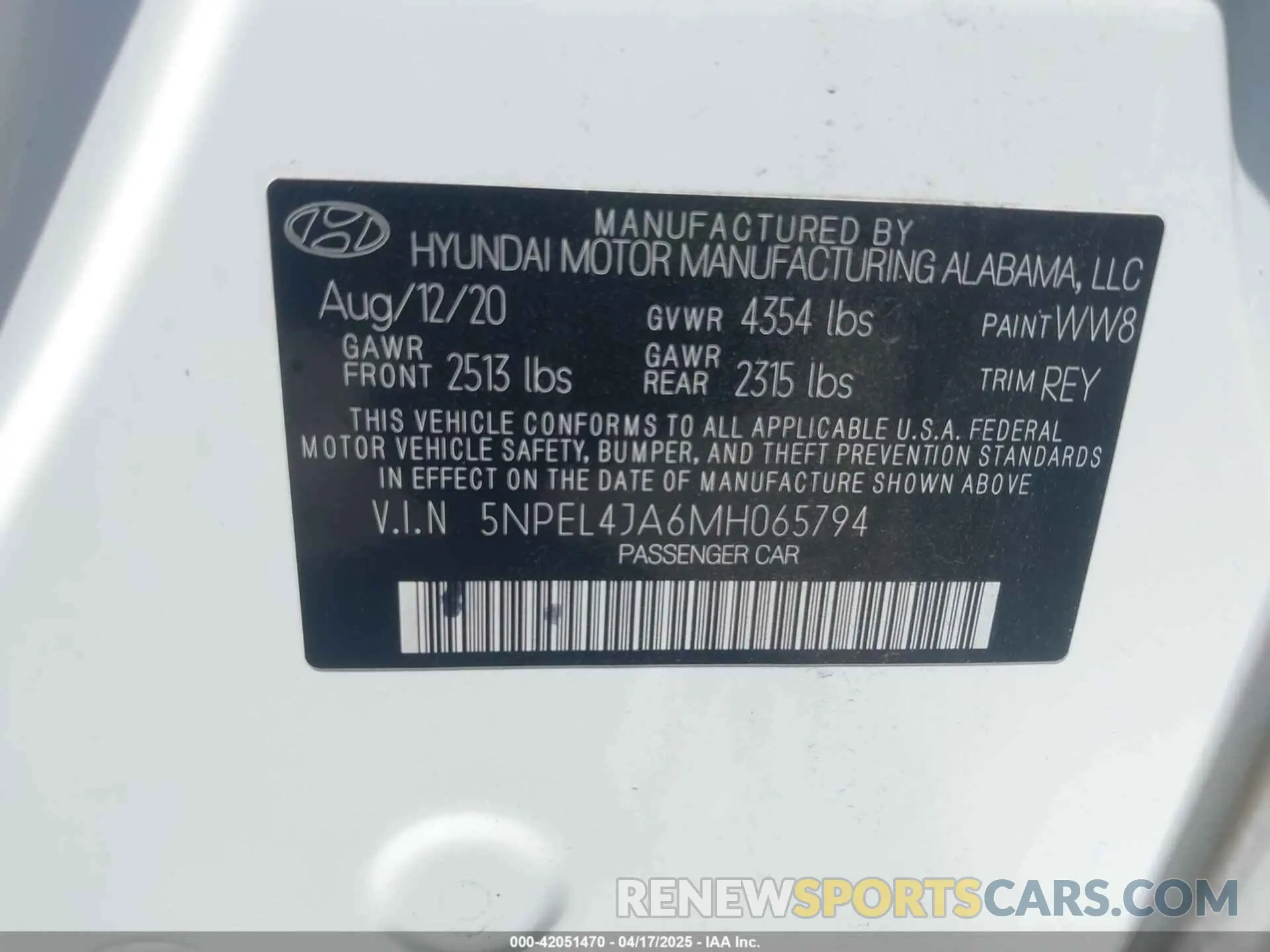 9 Photograph of a damaged car 5NPEL4JA6MH065794 HYUNDAI SONATA 2021