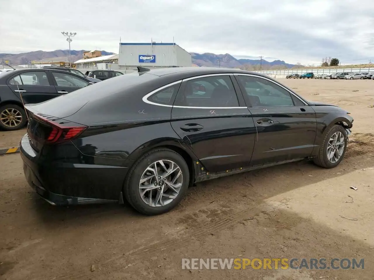 3 Photograph of a damaged car 5NPEL4JA7MH087464 HYUNDAI SONATA 2021