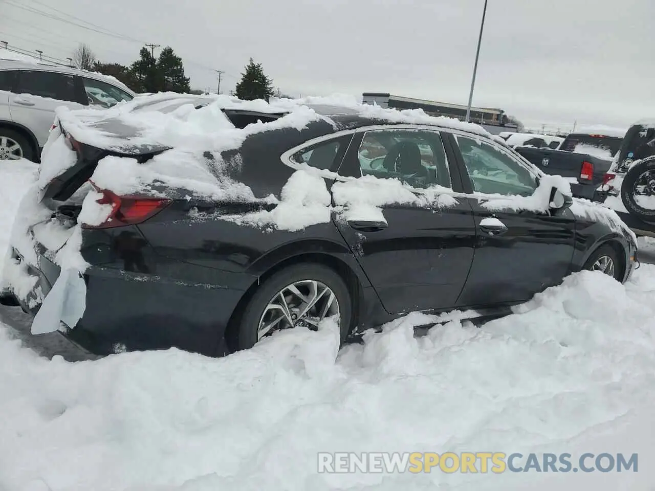 3 Photograph of a damaged car 5NPEL4JA8MH068549 HYUNDAI SONATA 2021