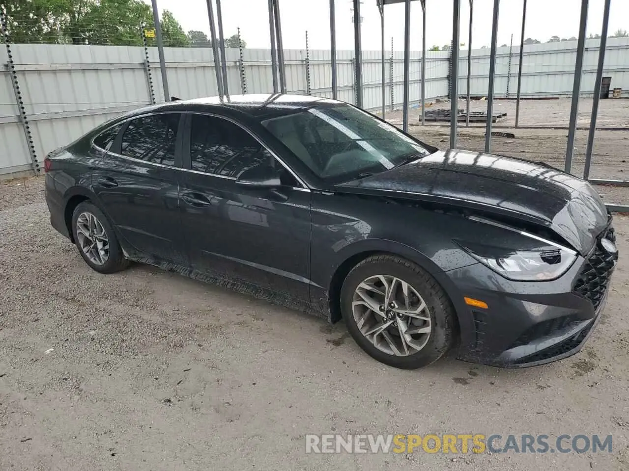 4 Photograph of a damaged car 5NPEL4JA8MH069507 HYUNDAI SONATA 2021