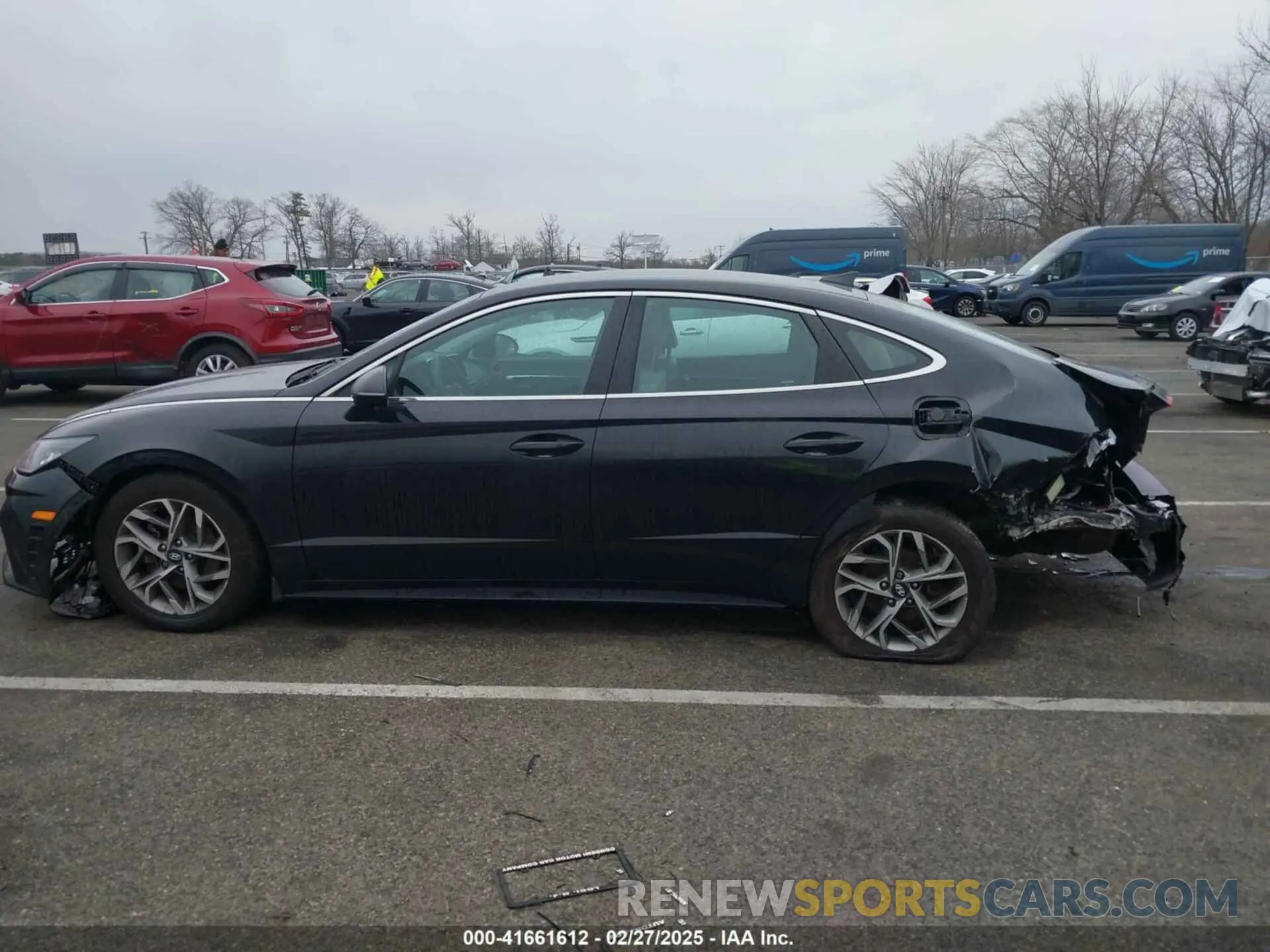 14 Photograph of a damaged car 5NPEL4JA8MH087540 HYUNDAI SONATA 2021