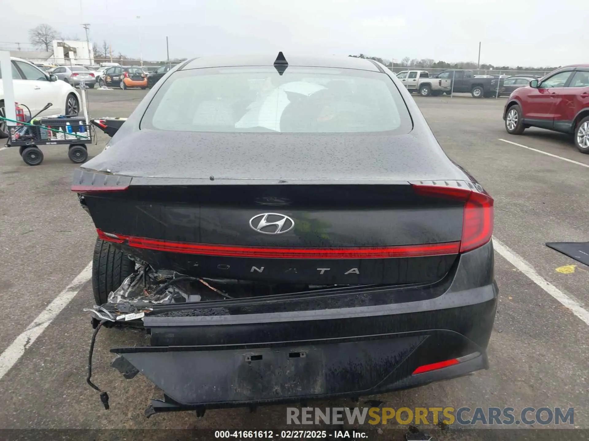 16 Photograph of a damaged car 5NPEL4JA8MH087540 HYUNDAI SONATA 2021