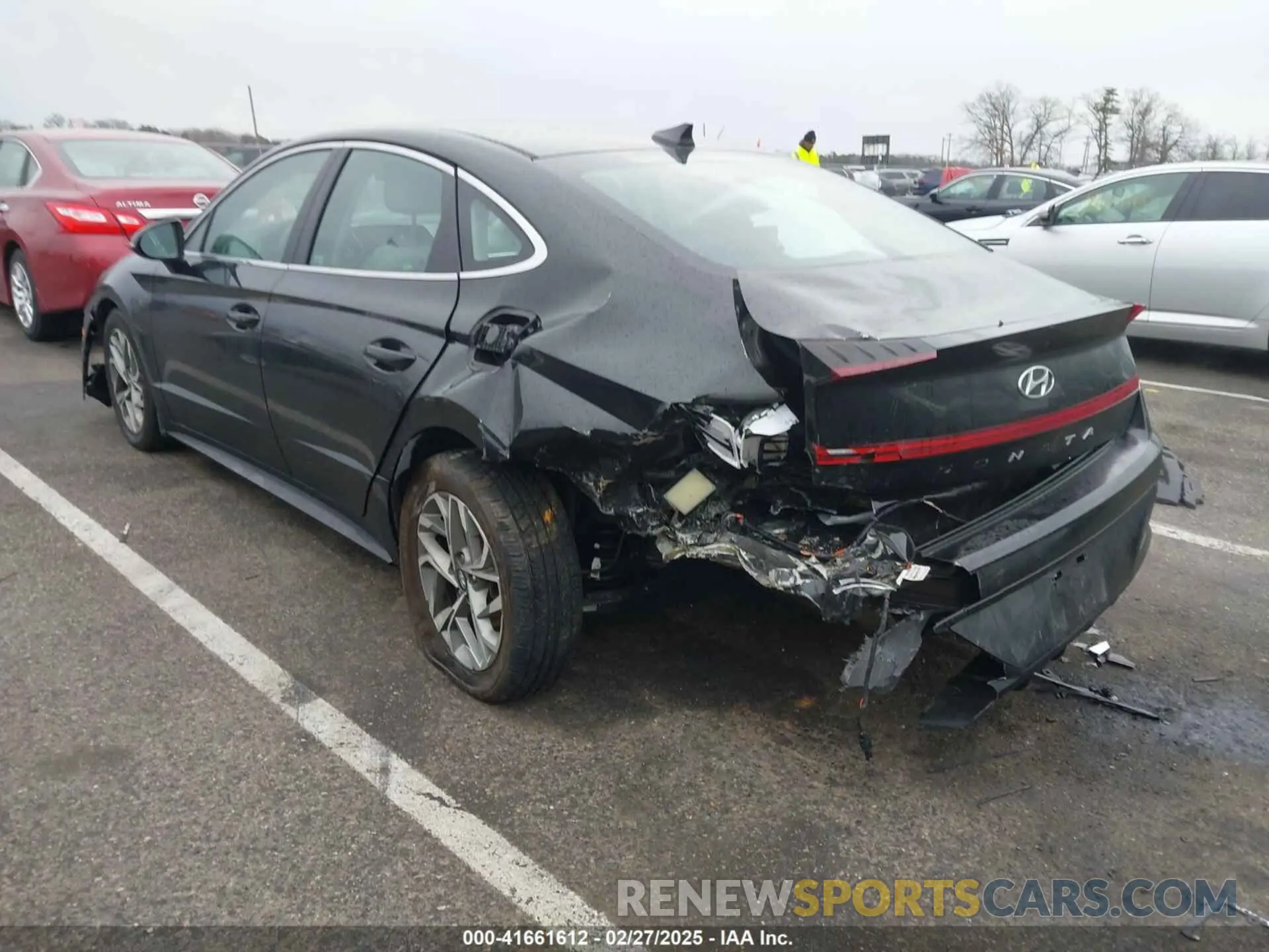 3 Photograph of a damaged car 5NPEL4JA8MH087540 HYUNDAI SONATA 2021