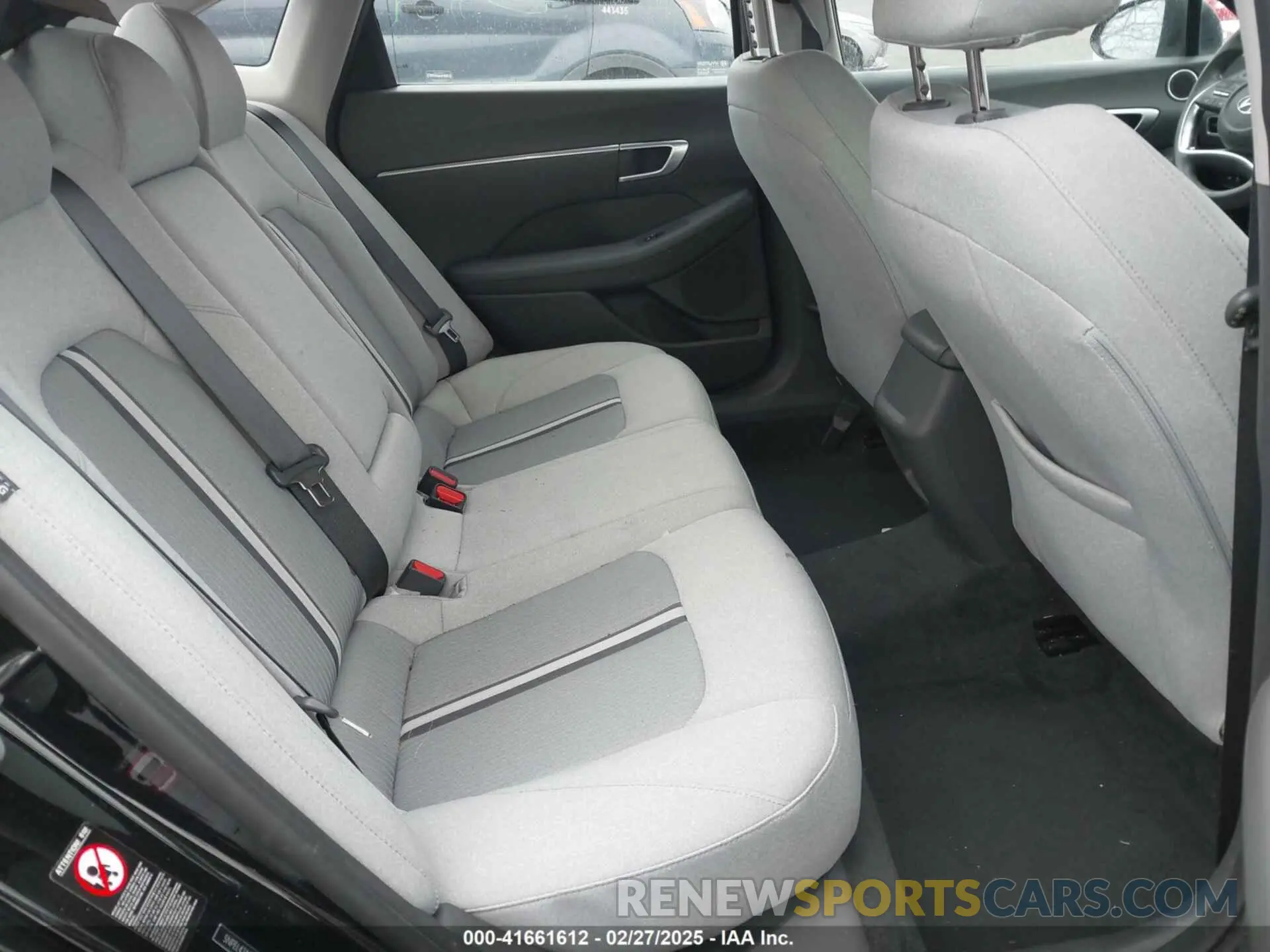 8 Photograph of a damaged car 5NPEL4JA8MH087540 HYUNDAI SONATA 2021