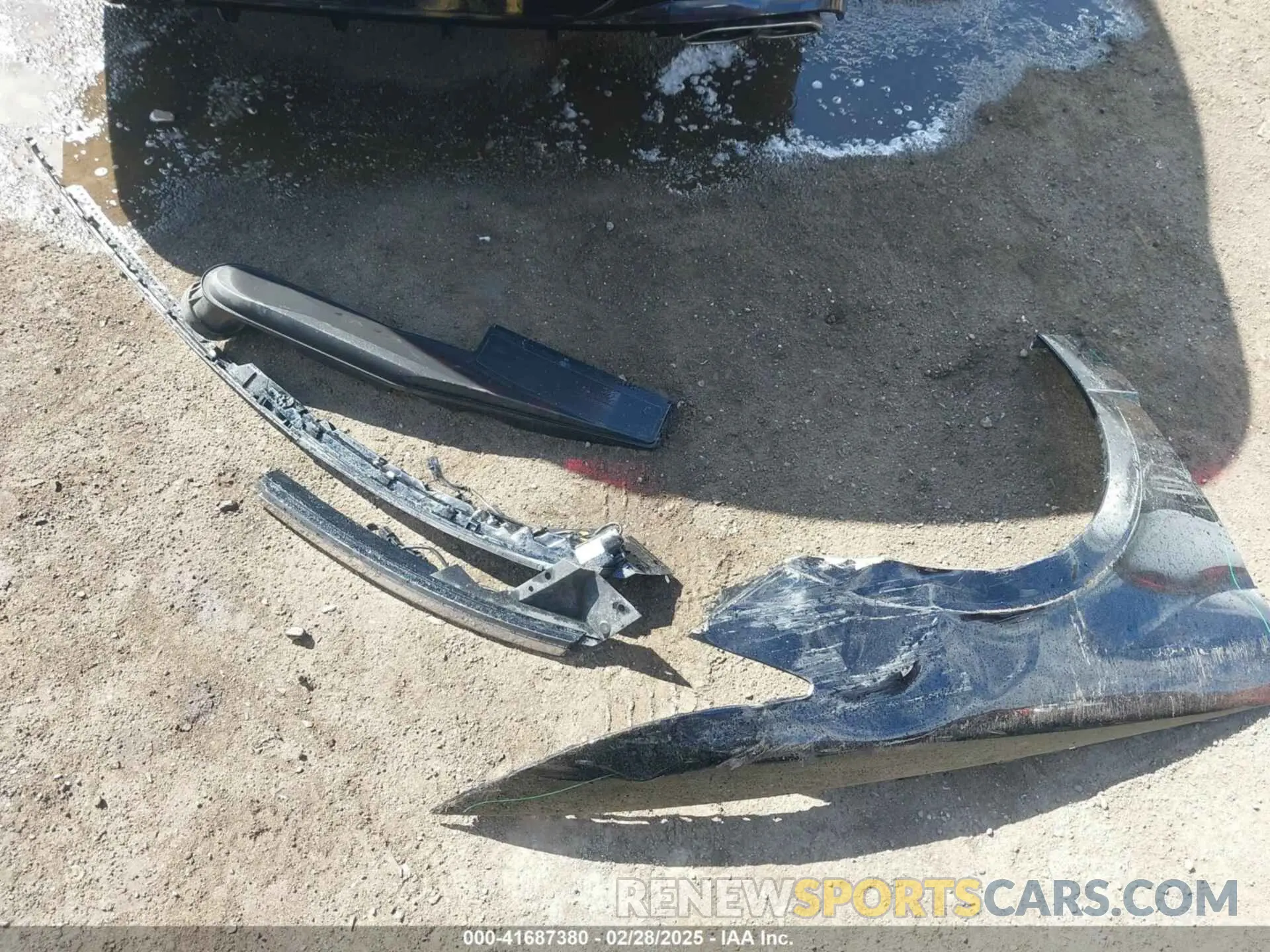 12 Photograph of a damaged car 5NPEL4JA8MH102974 HYUNDAI SONATA 2021