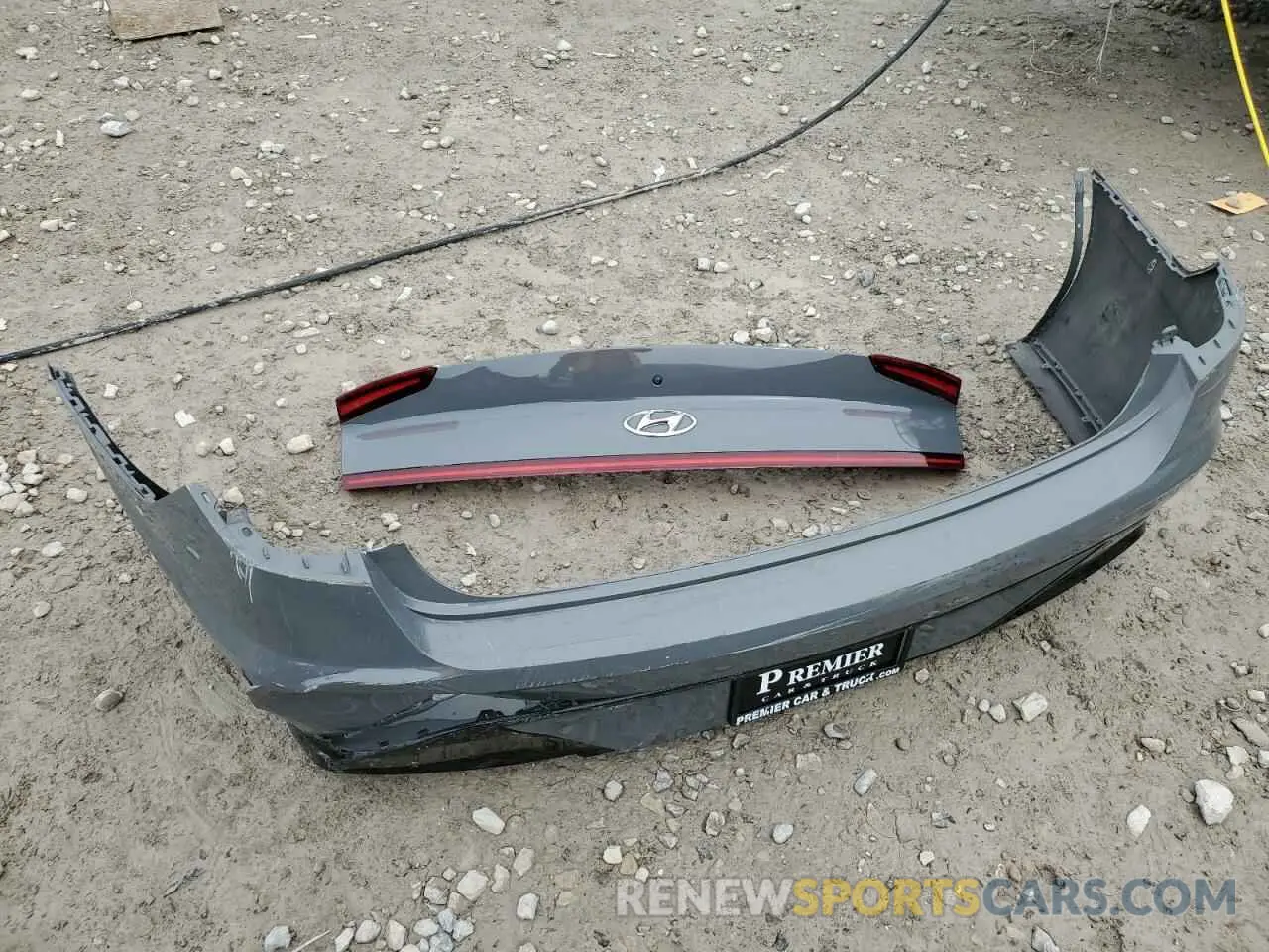 12 Photograph of a damaged car 5NPEL4JA9MH090446 HYUNDAI SONATA 2021