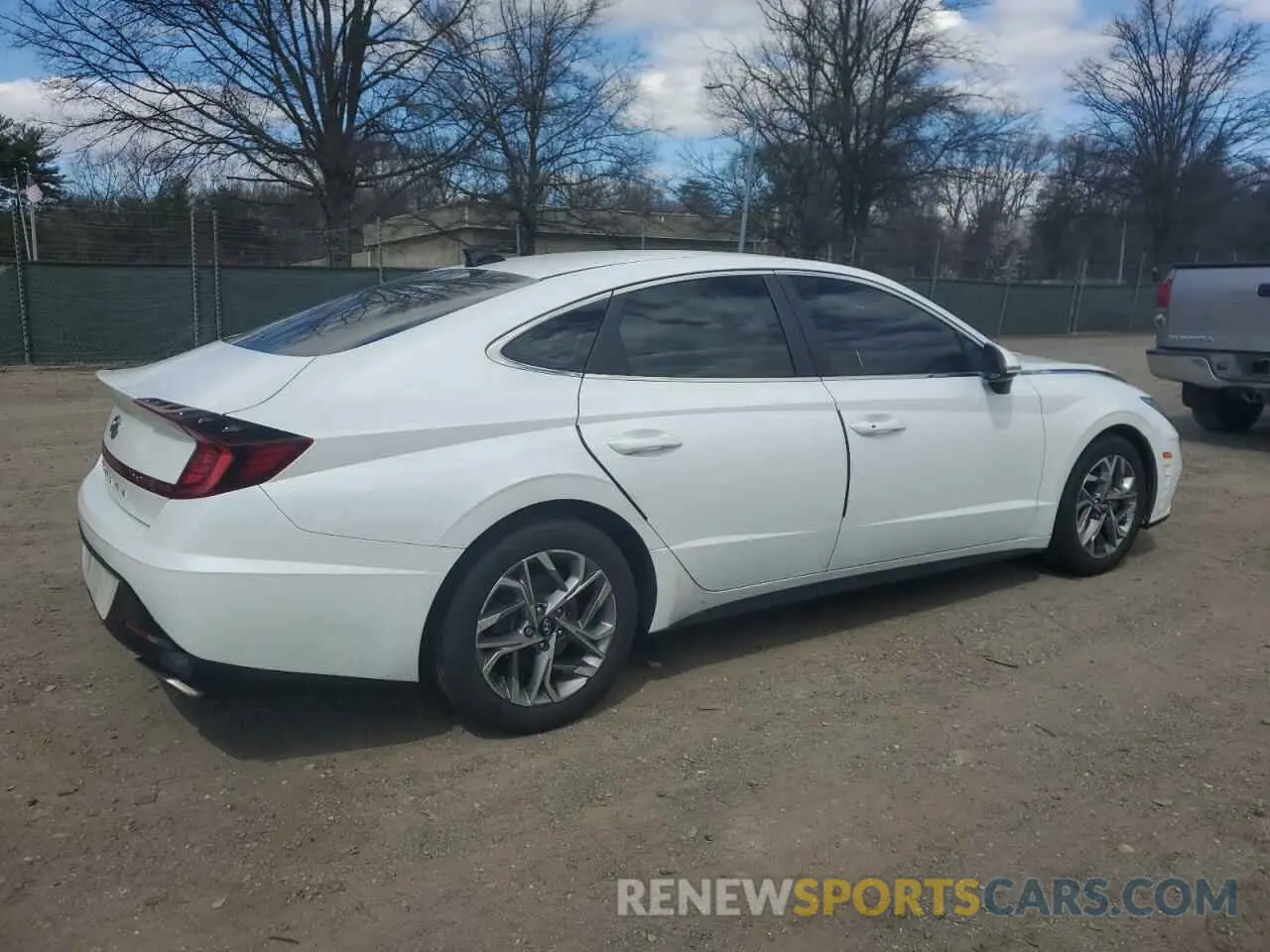 3 Photograph of a damaged car 5NPEL4JA9MH096618 HYUNDAI SONATA 2021