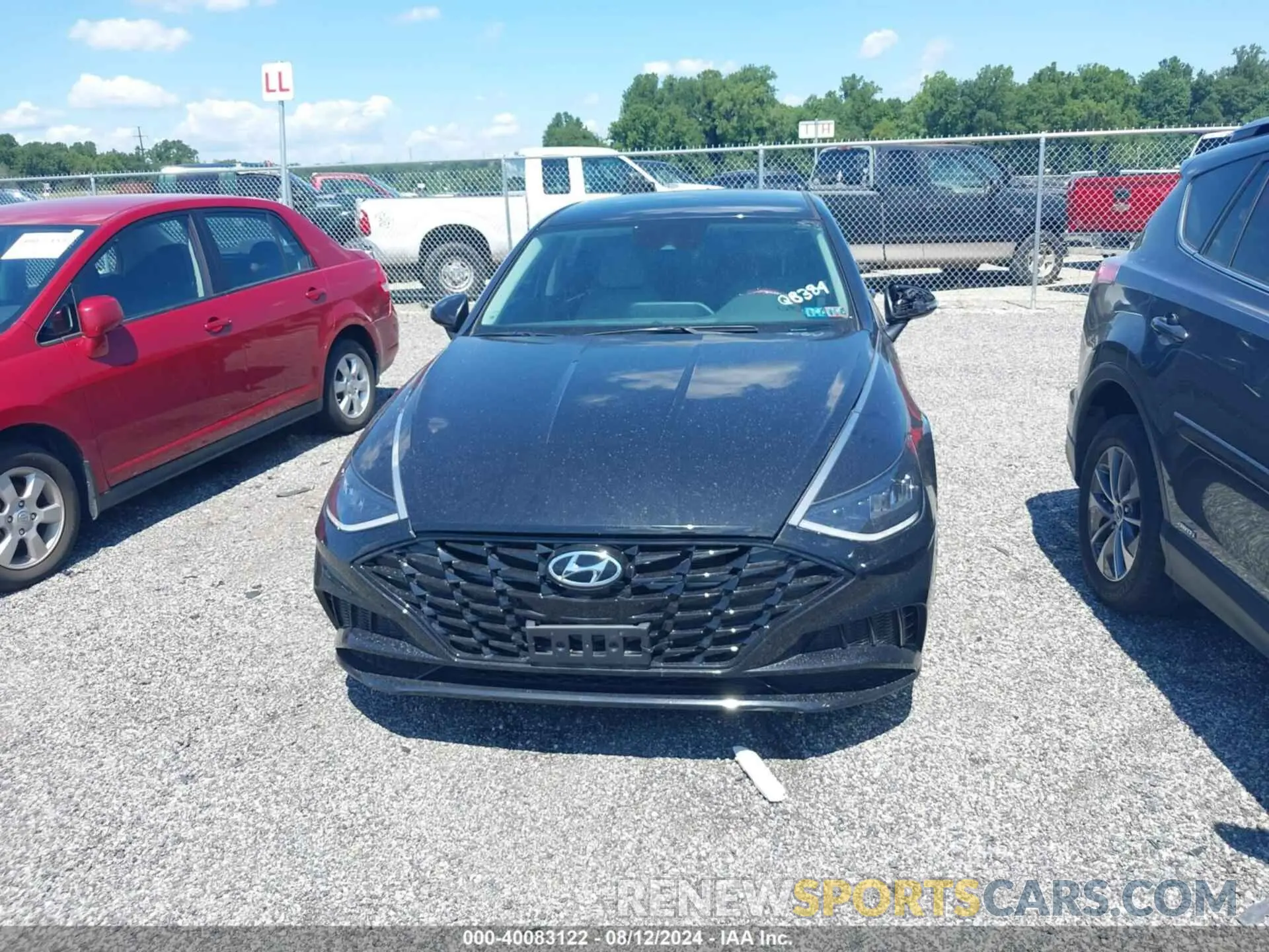 12 Photograph of a damaged car 5NPEL4JA9MH114860 HYUNDAI SONATA 2021