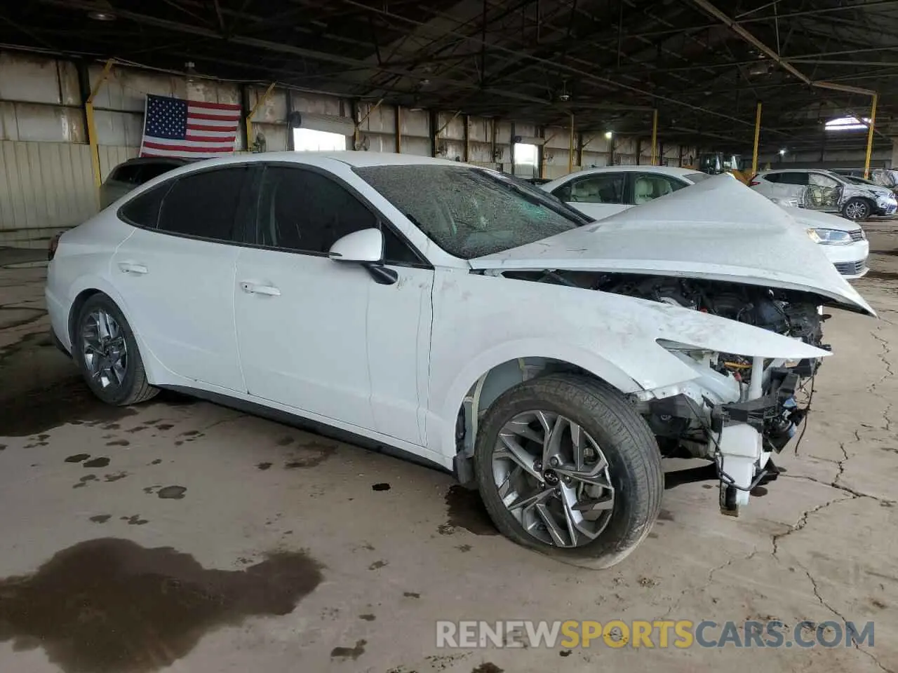 4 Photograph of a damaged car 5NPEL4JAXMH078371 HYUNDAI SONATA 2021